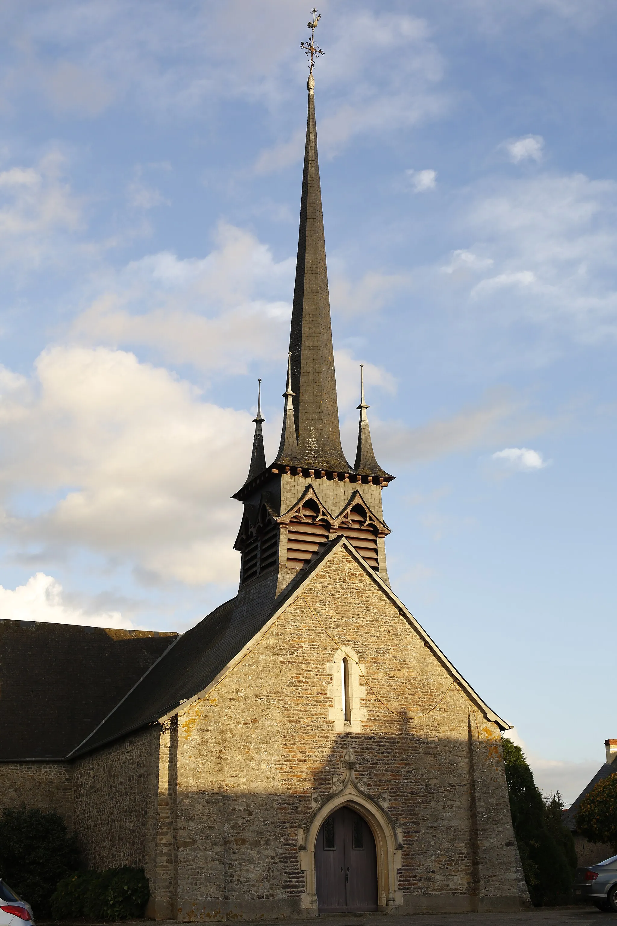 Photo showing: Église Sainte-Colombe de Sainte-Colombe.