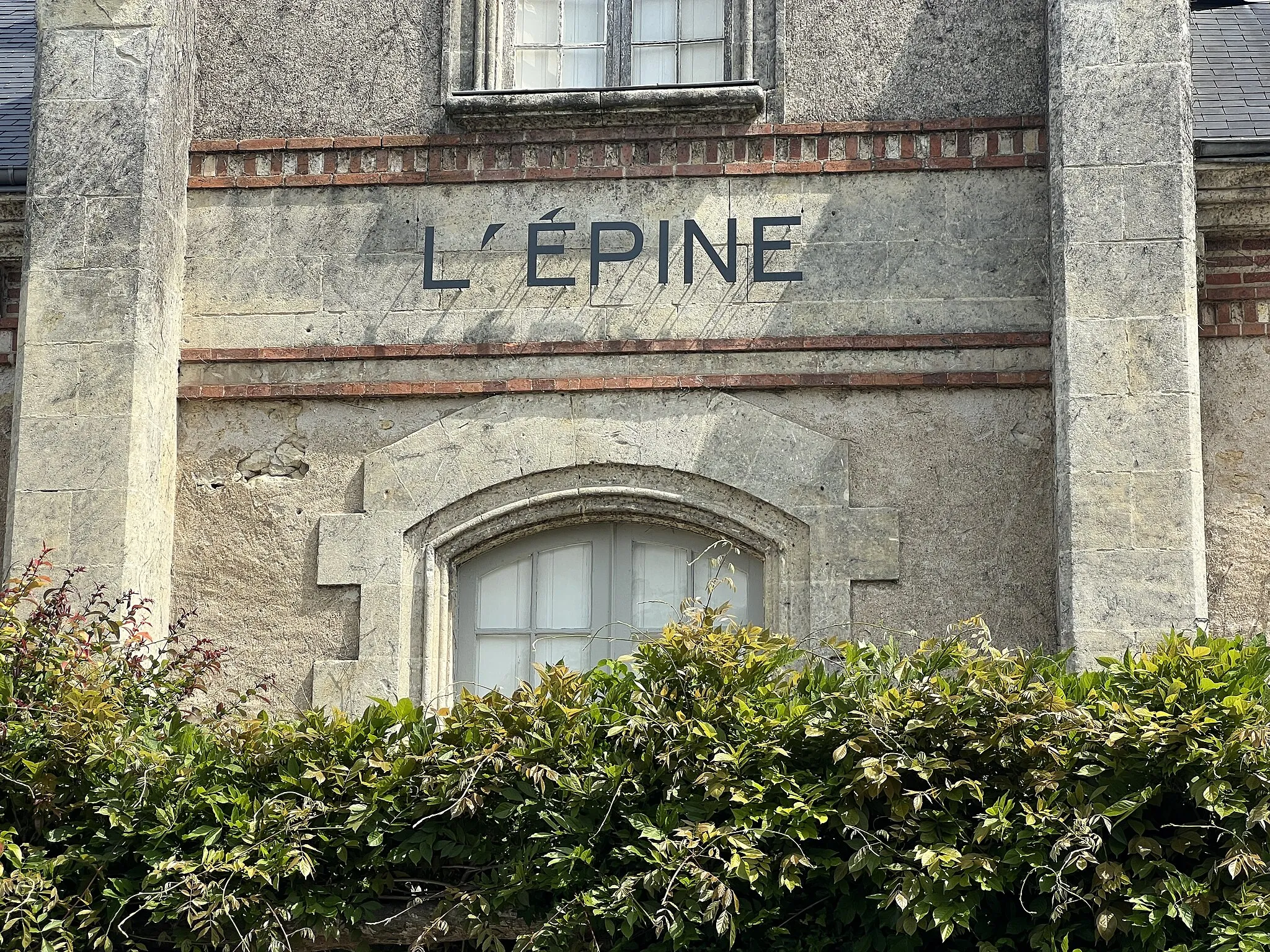 Photo showing: Restaurant l'Épine, Azay-le-Rideau.