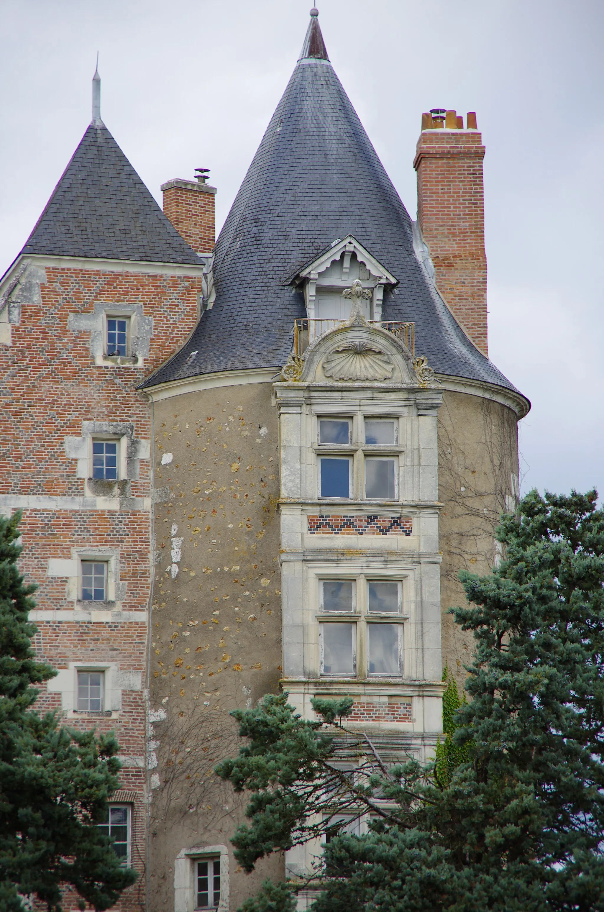 Photo showing: This building is classé au titre des monuments historiques de la France. It is indexed in the base Mérimée, a database of architectural heritage maintained by the French Ministry of Culture, under the reference PA00098558 .