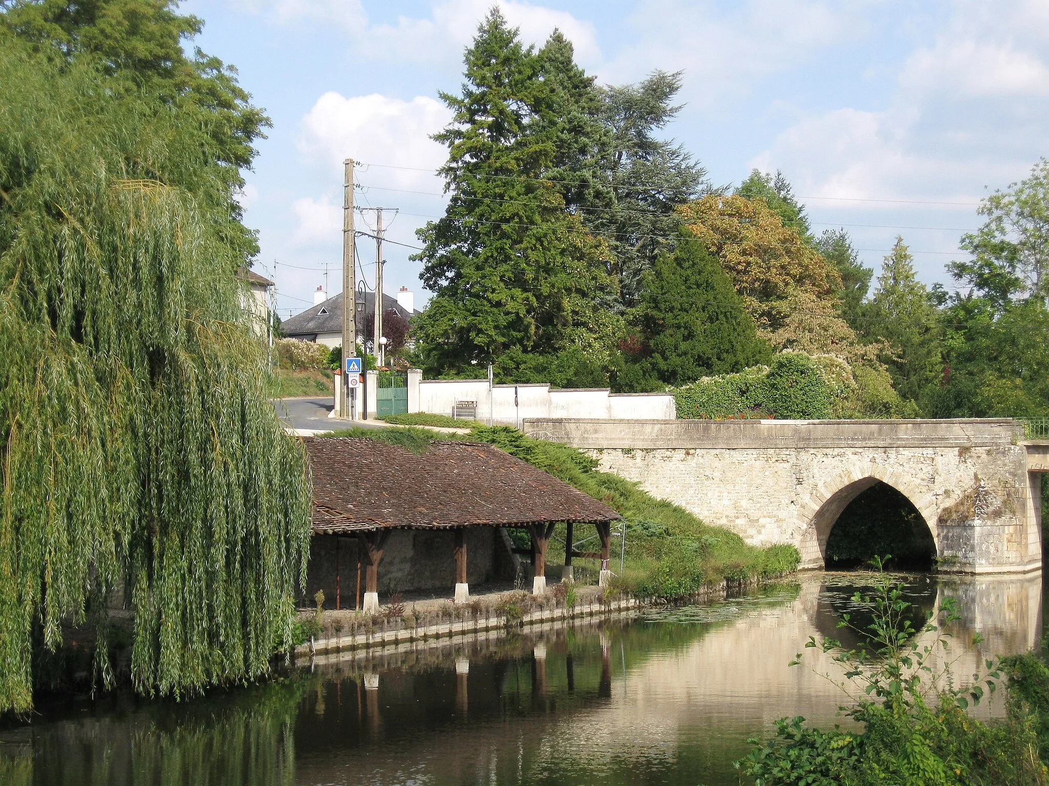 Photo showing: Canal d'Orléans, Chécy, Loiret, France