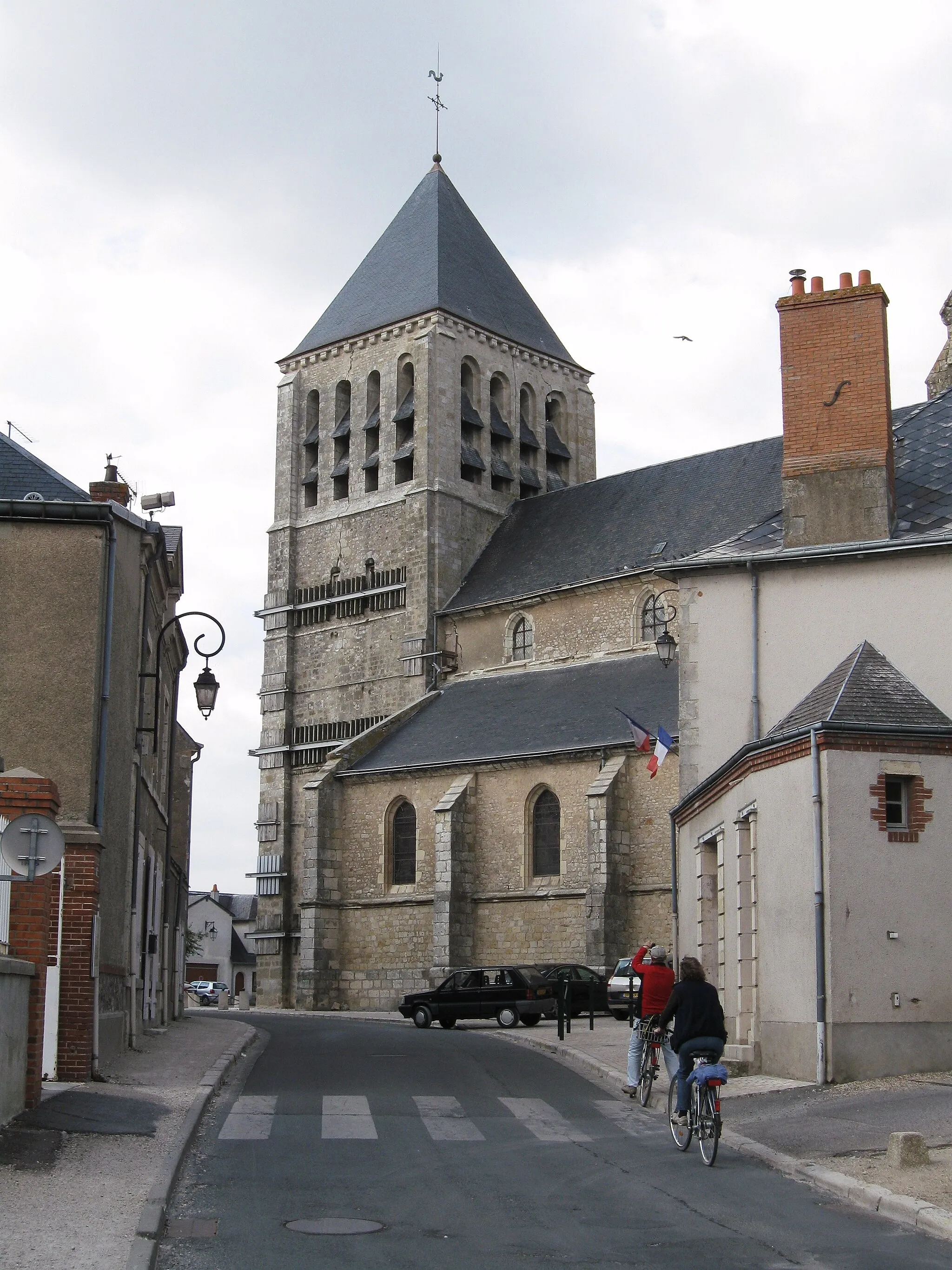 Photo showing: Église Saint-Pierre de Chécy, Loiret, France