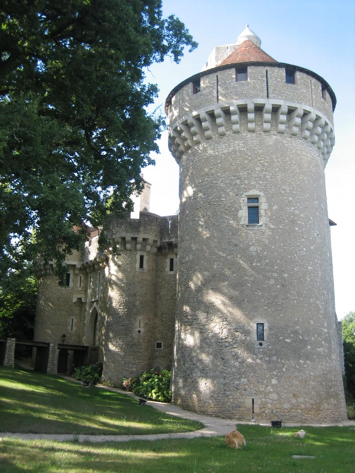 Photo showing: Chateau Soudun, Soudun Castle, near Lurais, dep. Indre, France