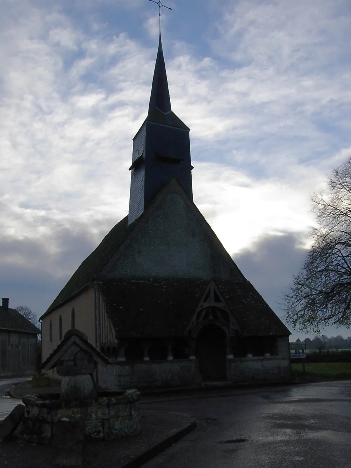 Photo showing: This building is indexed in the base Mérimée, a database of architectural heritage maintained by the French Ministry of Culture, under the reference PA00098817 .