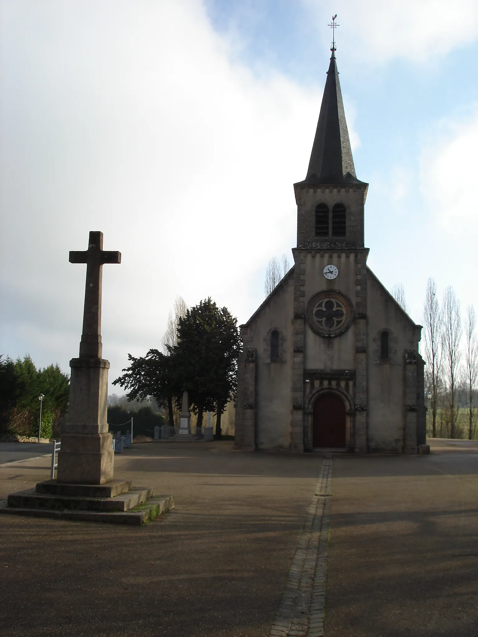 Photo showing: Pouligny-Notre-Dame (36) : L'église.