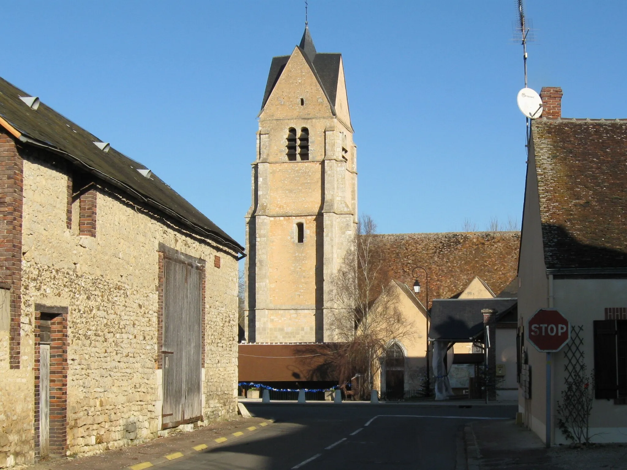 Photo showing: Gy-les-Nonains, l'église.