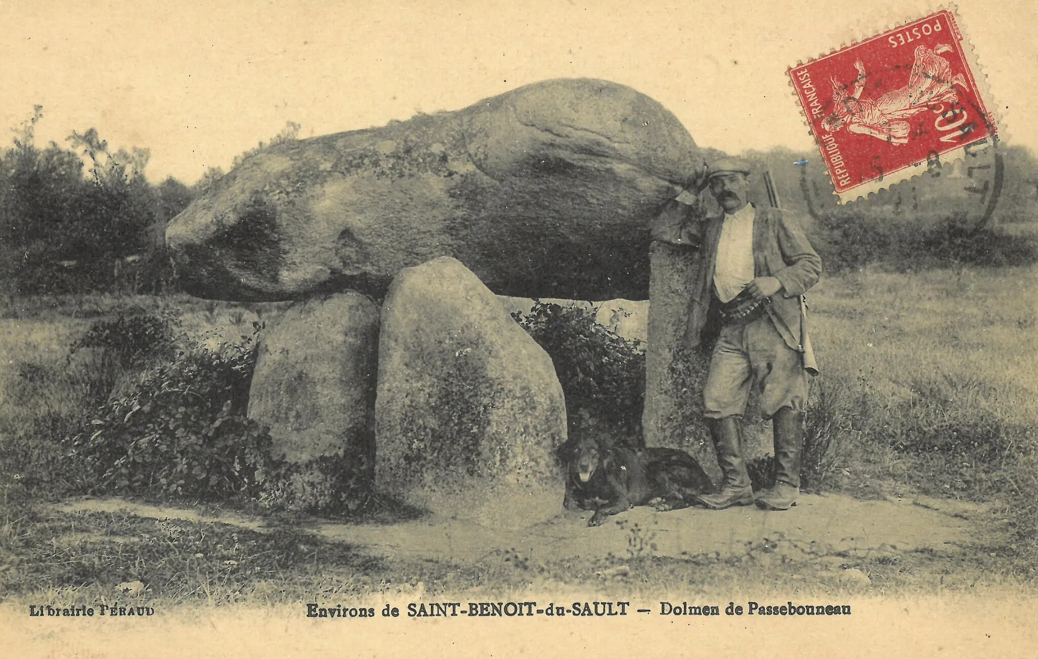 Photo showing: Dolmen de Passebonneau à La Châtre-Langlin (Indre)