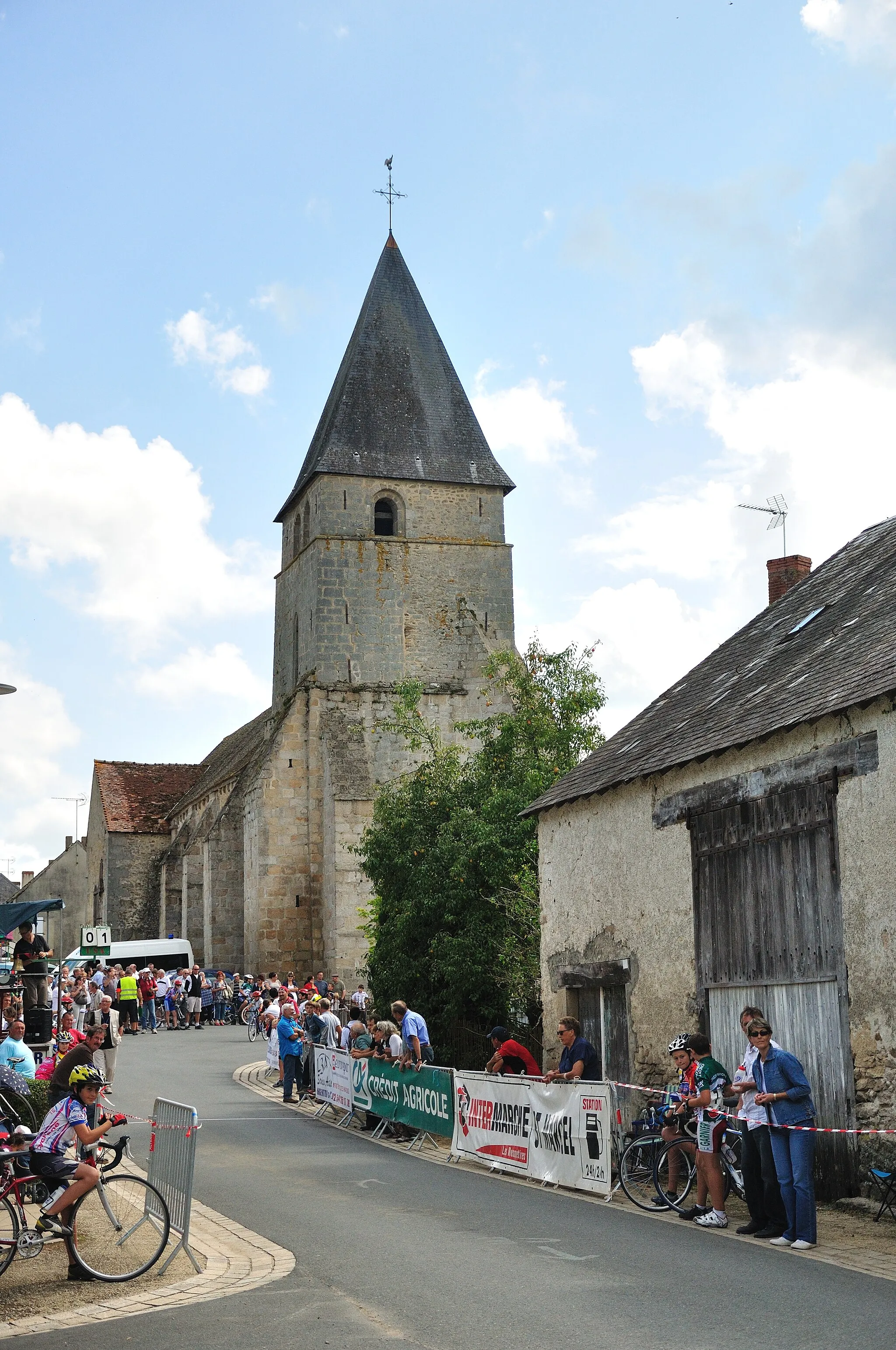 Photo showing: This building is inscrit au titre des monuments historiques de la France. It is indexed in the base Mérimée, a database of architectural heritage maintained by the French Ministry of Culture, under the reference PA00097402 .