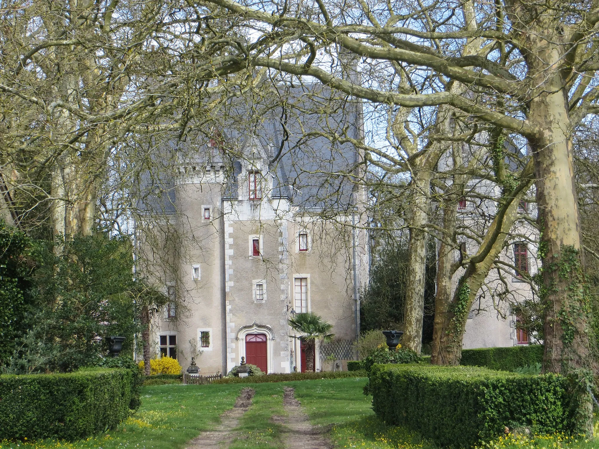 Photo showing: Château de Coubloust situé sur la route de Baudres à Vicq Sur Nahon.