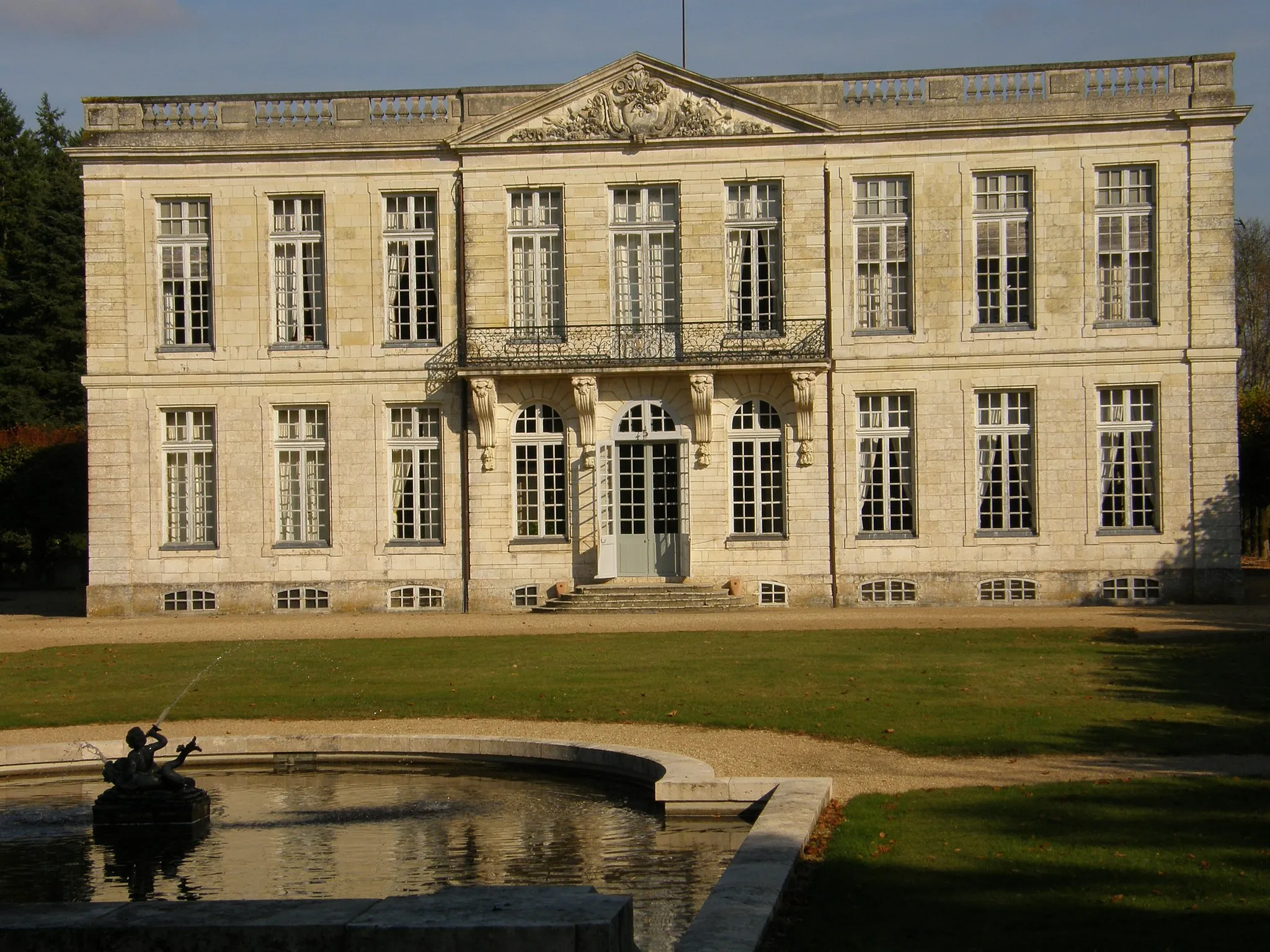 Photo showing: Bouges-le-Château, Indre, France