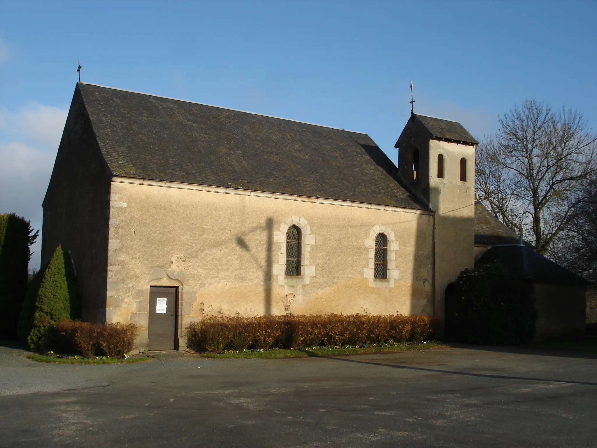 Photo showing: Pouligny-Saint-Martin (36) : L'église.