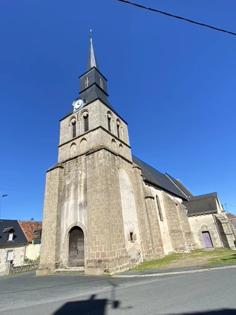 Photo showing: Église Saint-Aubin de Crevant vue sud-ouest