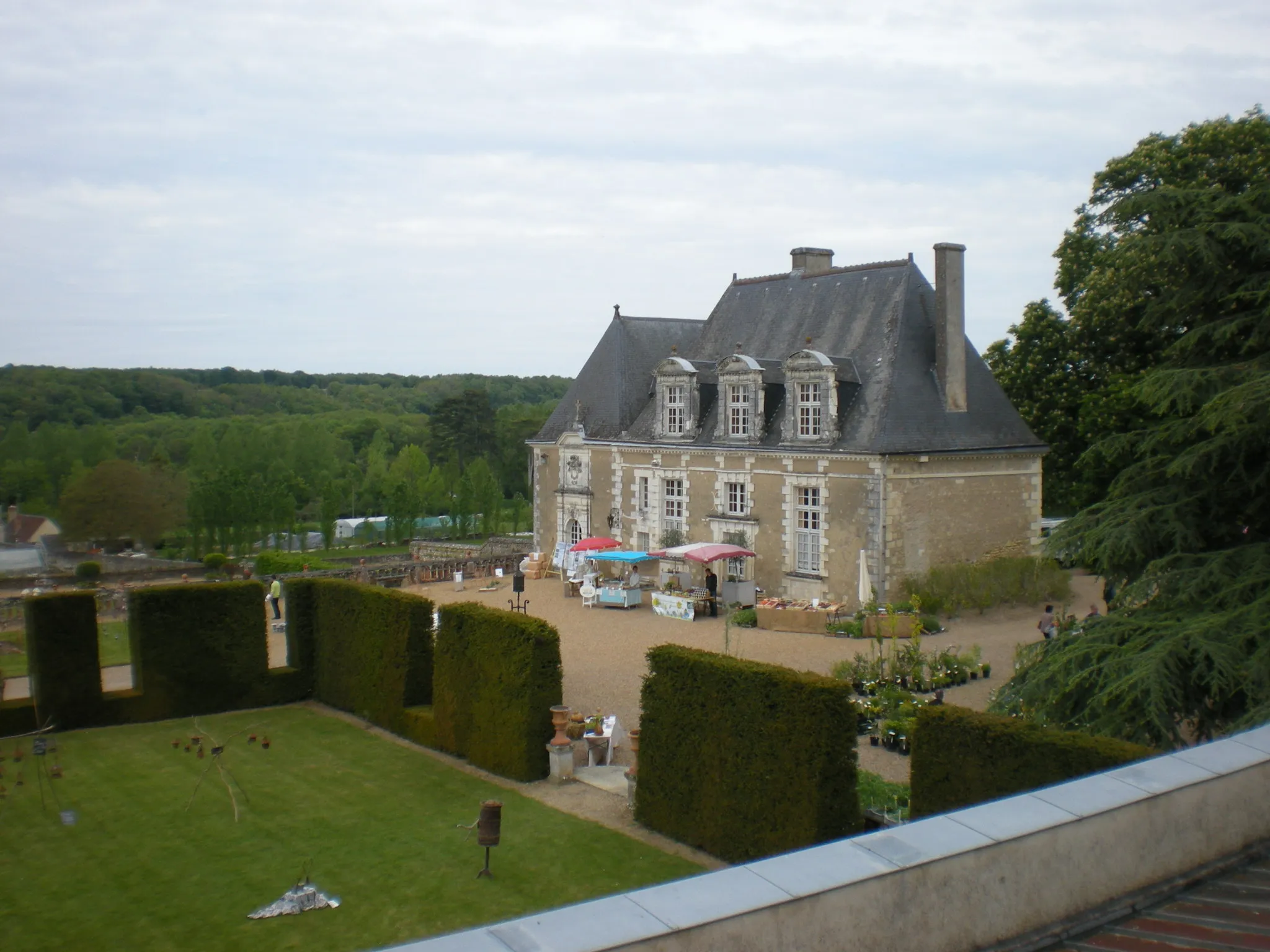Photo showing: This building is inscrit au titre des monuments historiques de la France. It is indexed in the base Mérimée, a database of architectural heritage maintained by the French Ministry of Culture, under the reference PA00097627 .