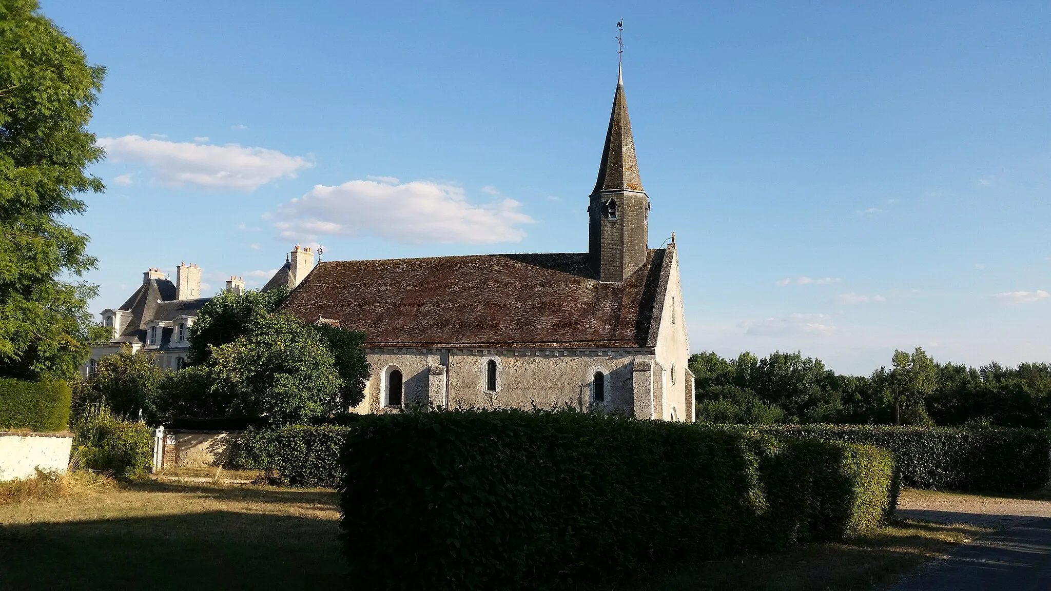 Photo showing: The church of Moléans, Eure-et-Loir, France.