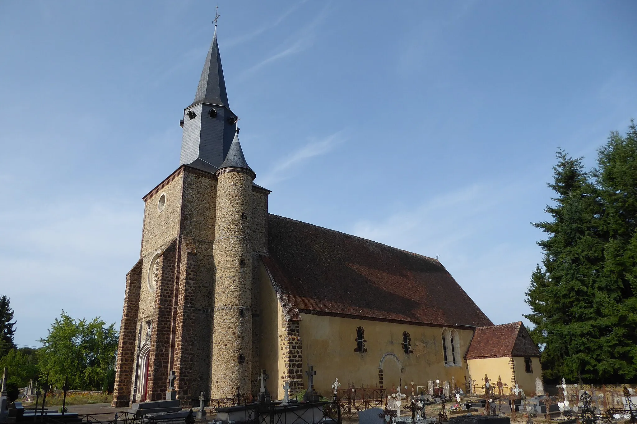 Photo showing: église Saint-Pierre, Montigny-le-Chartif, Eure-et-Loir (France).