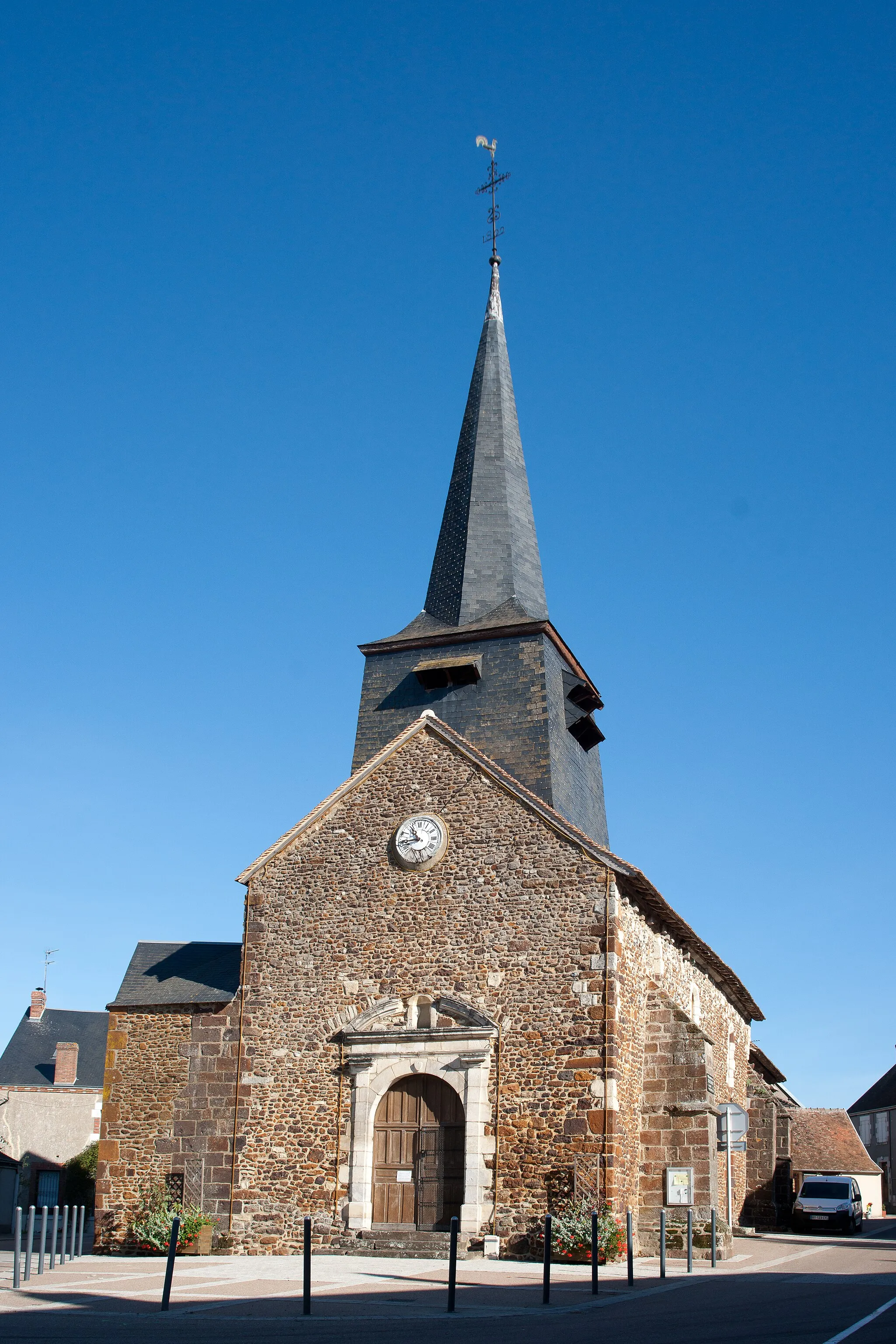 Photo showing: Sury-ès-Bois - église