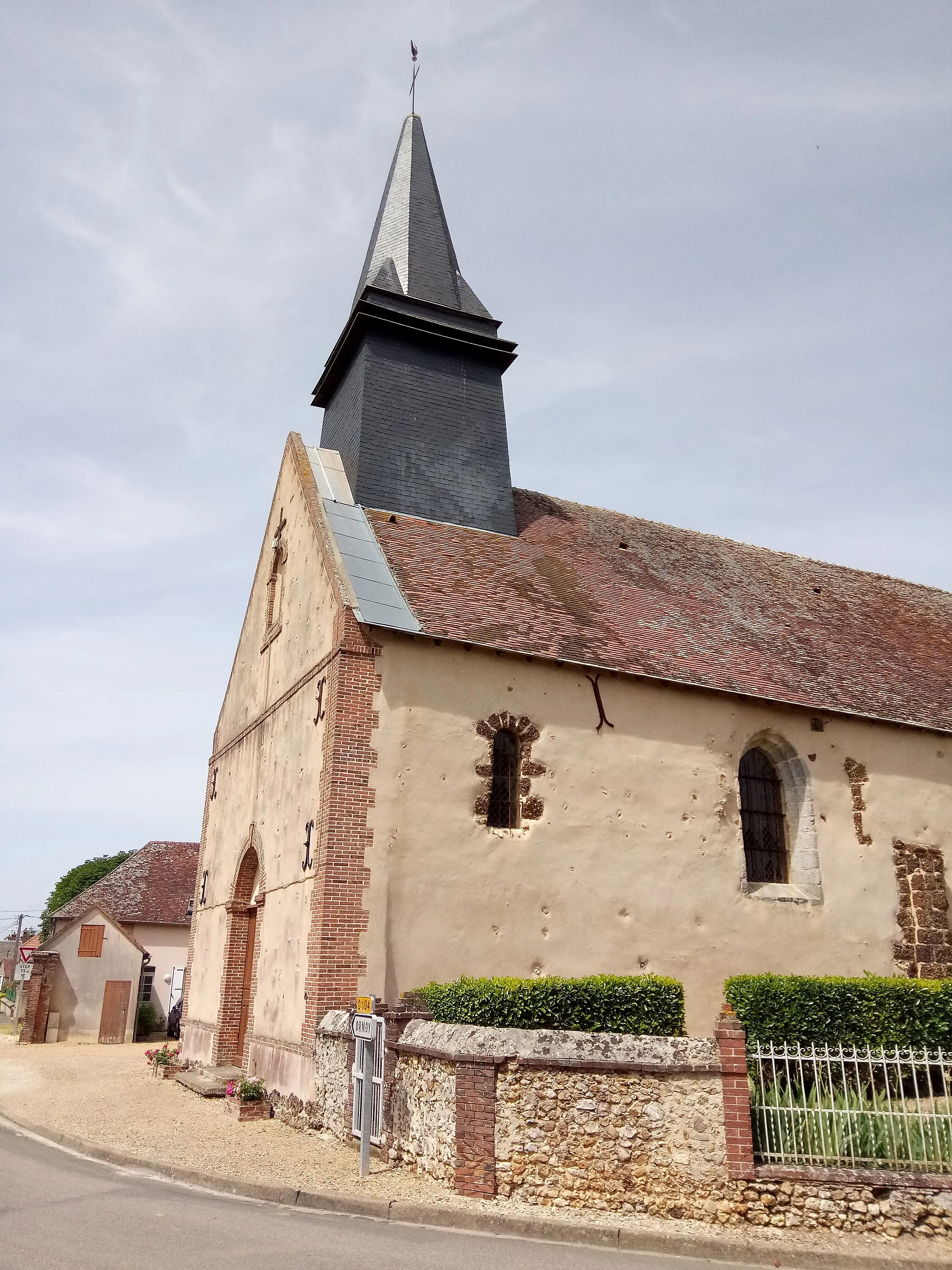 Photo showing: Église Saint-Denis à Serazereux