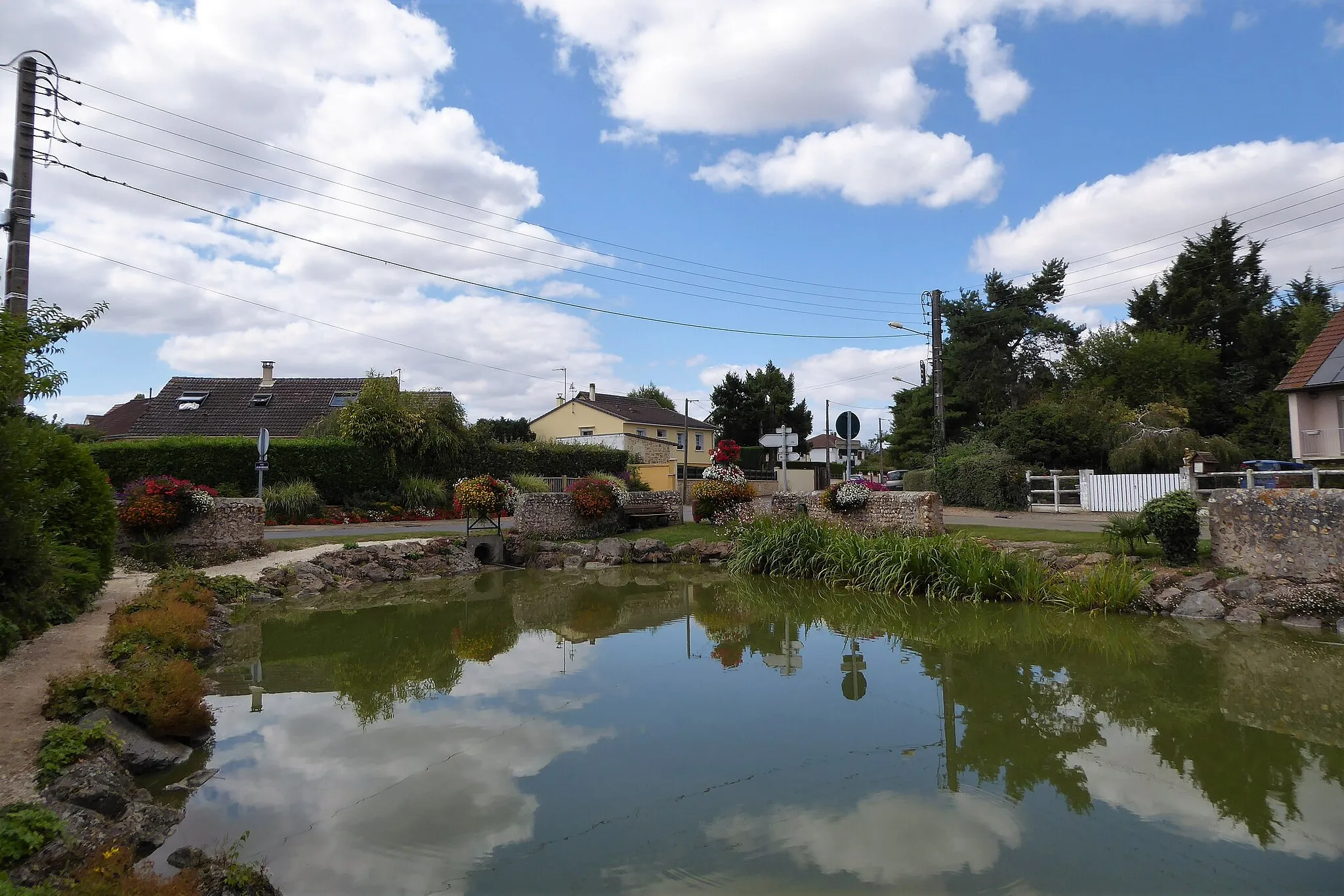 Photo showing: la mare de Cintray, Eure-et-Loir, France.