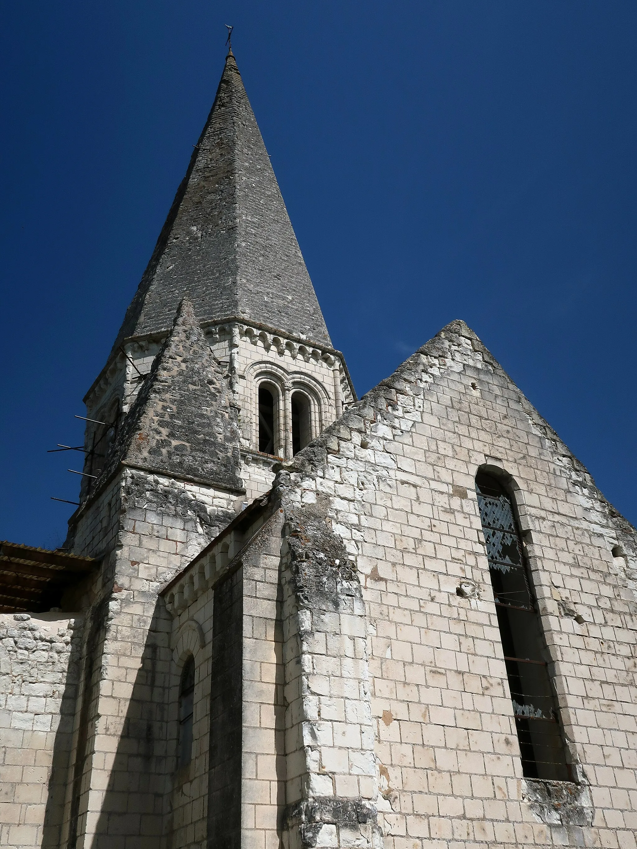 Photo showing: Abbaye royale Notre-Dame d'Aiguevive (Faverolles-sur-Cher)