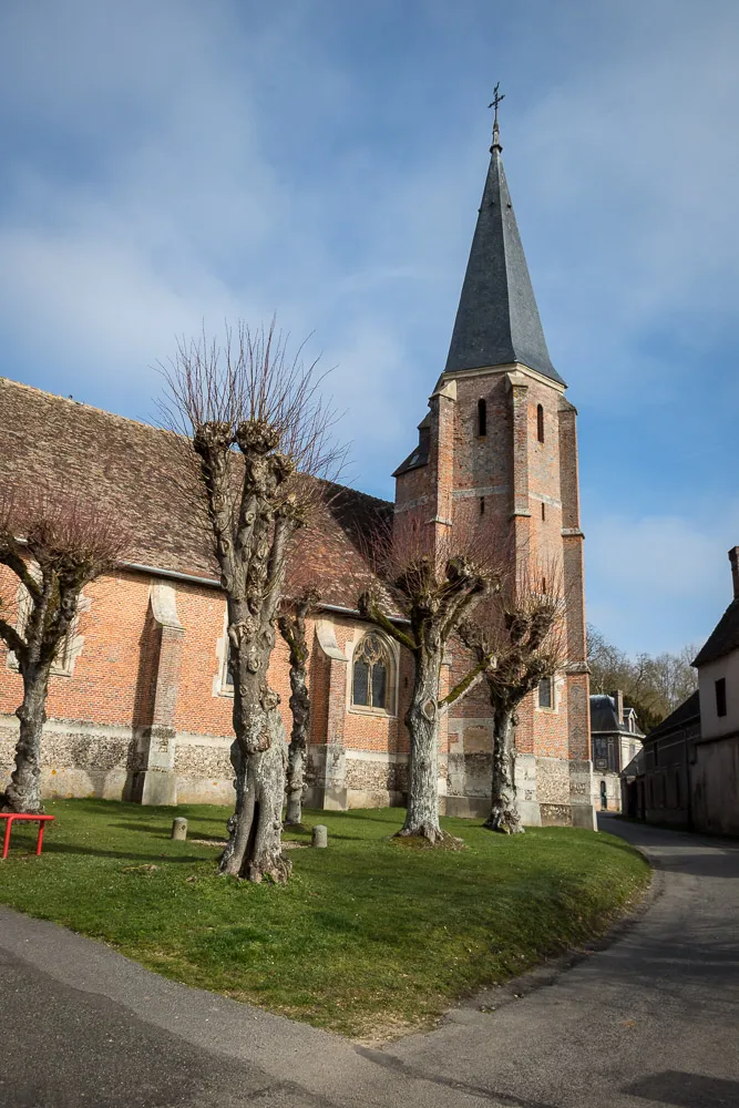 Photo showing: Église Saint-Nicolas de Louye