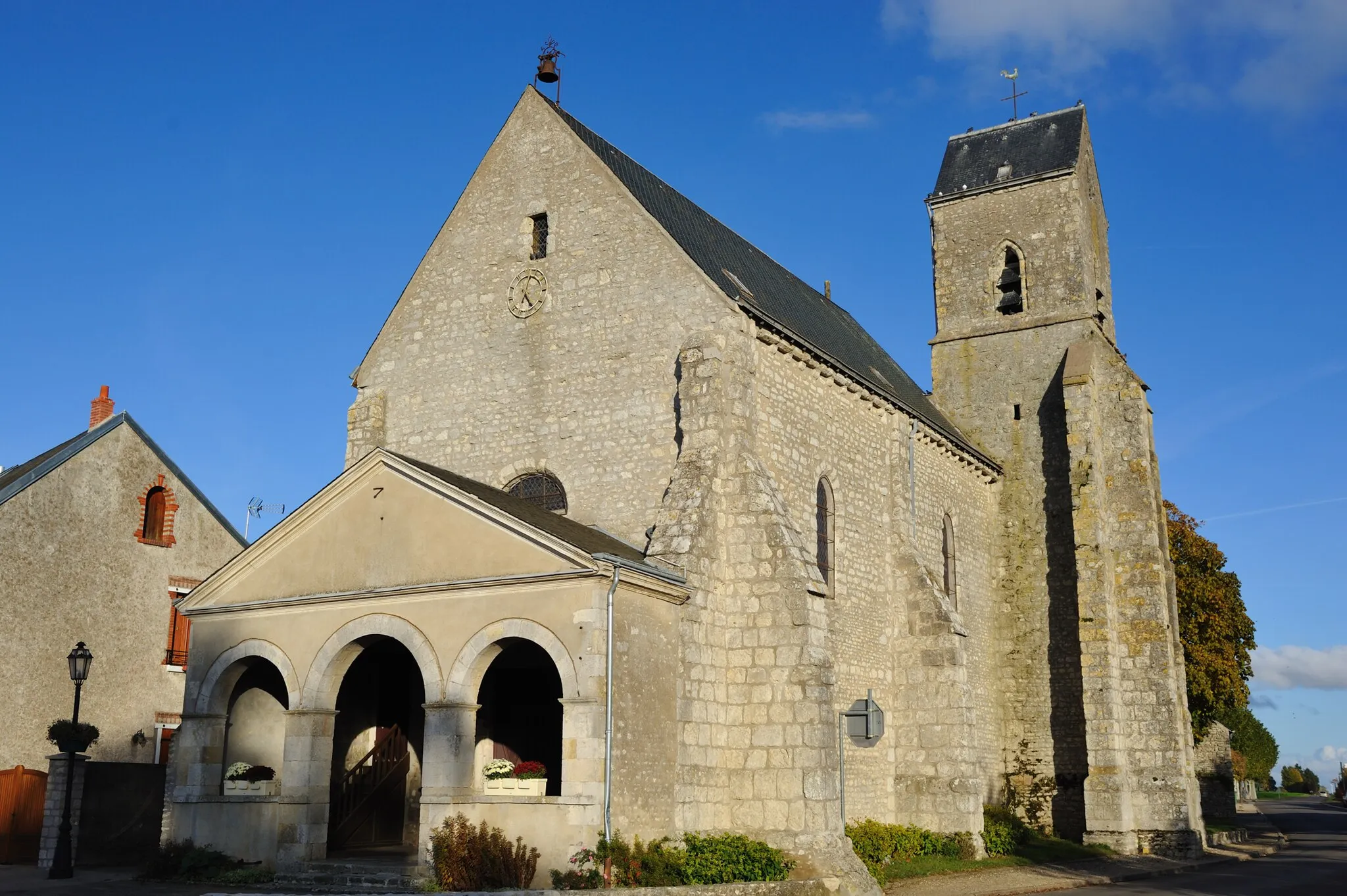 Photo showing: Église Saint-Laurent, Outarville, Loiret, France