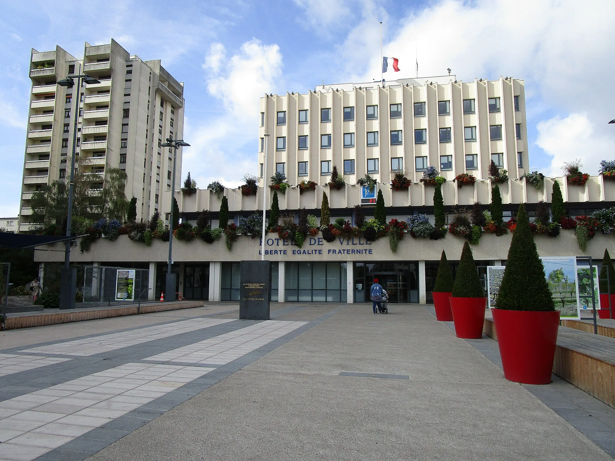 Photo showing: Hotel de ville de Joué-lès-Tours
