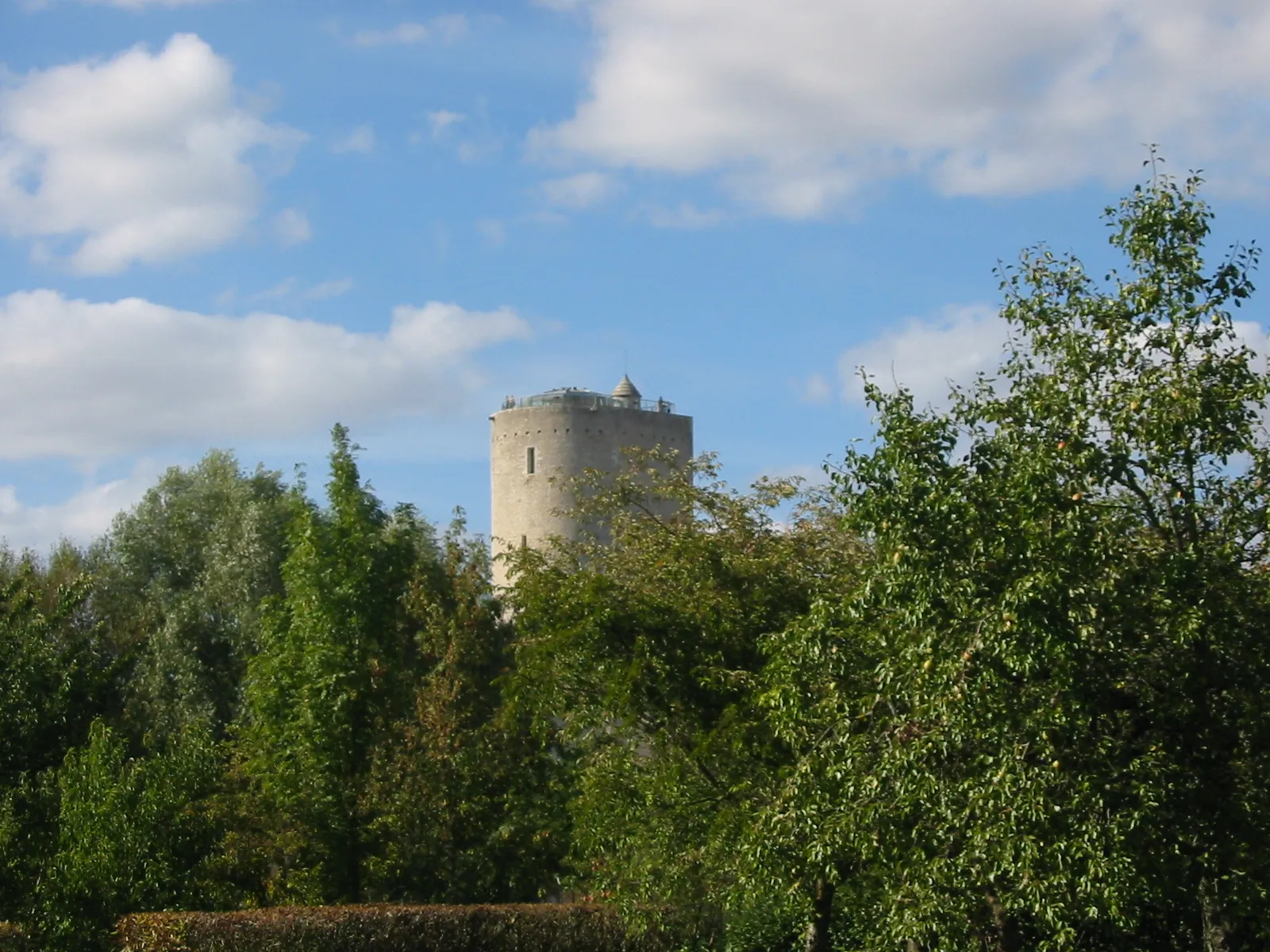 Photo showing: La Tour blanche, Issoudun - Photographie J. Guibourt

J. Guibourt