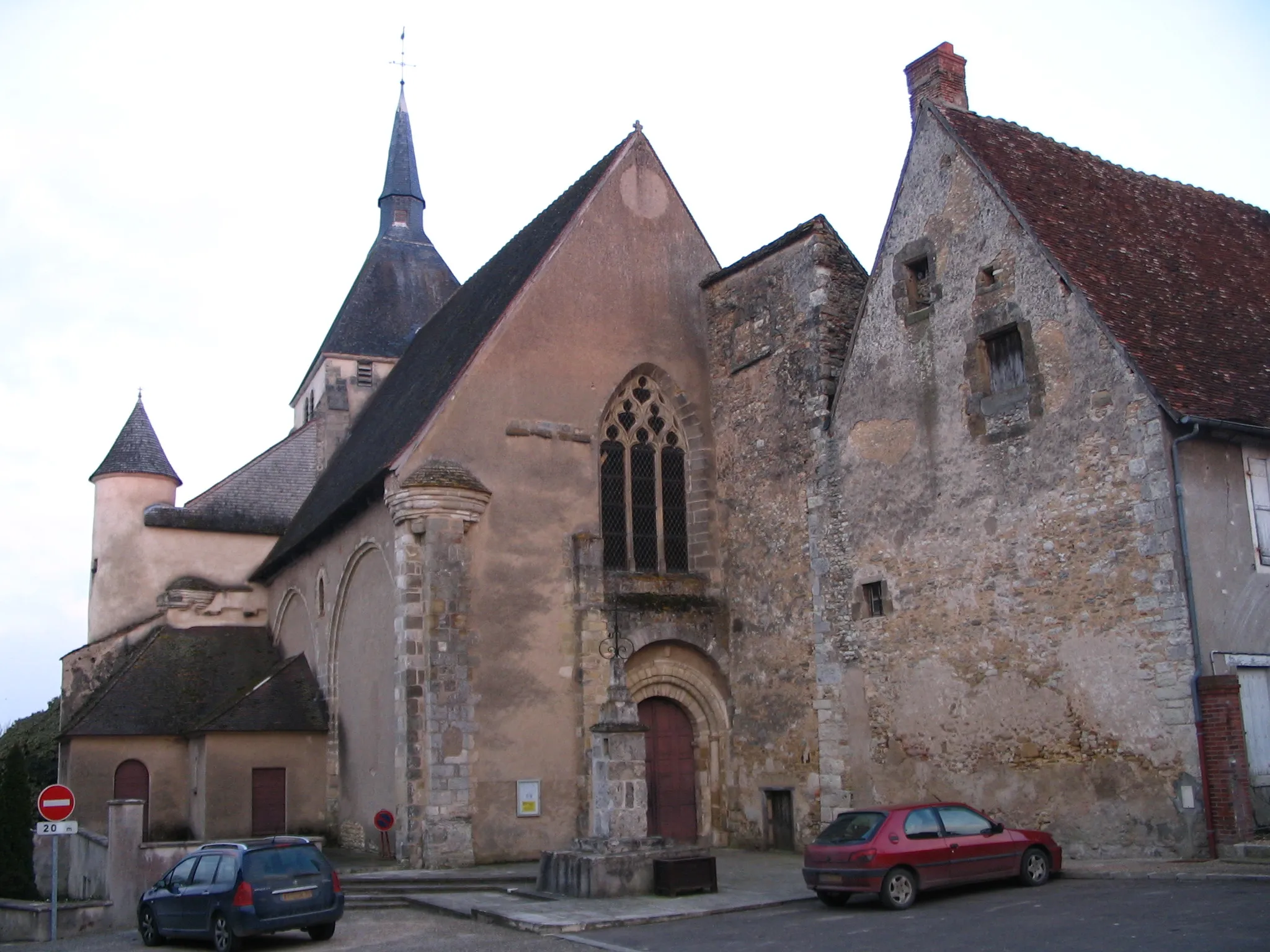 Photo showing: St. Denis' church, in Reuilly, Indre, France.