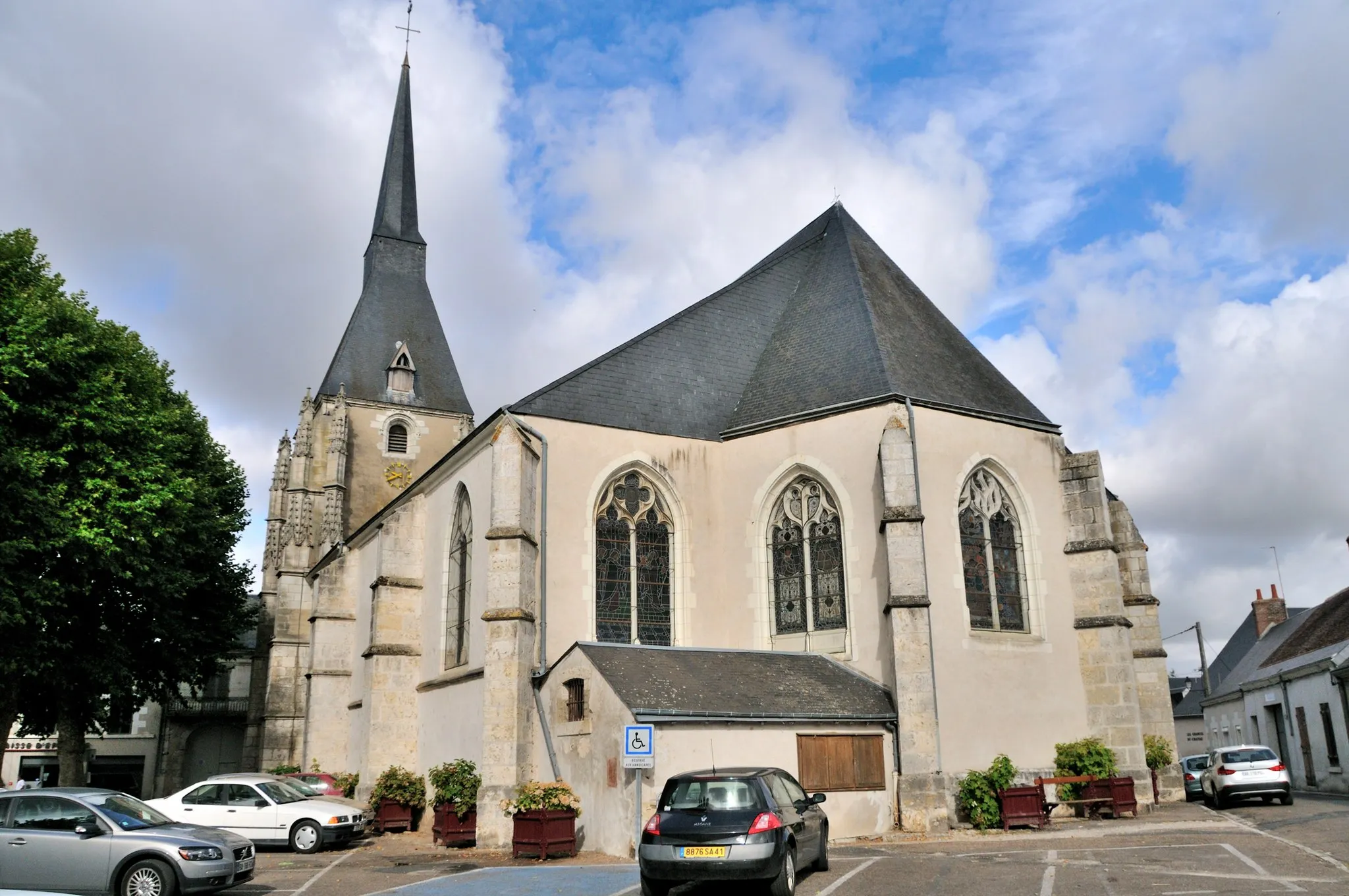 Photo showing: Église Saint-Gervais-et-Saint-Protais, Onzain, Loir-et-Cher, France