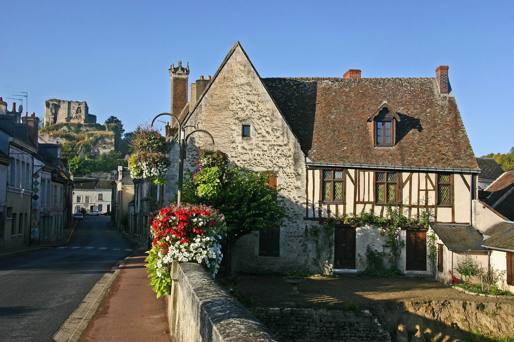 Photo showing: Montoire-sur-le-Loir