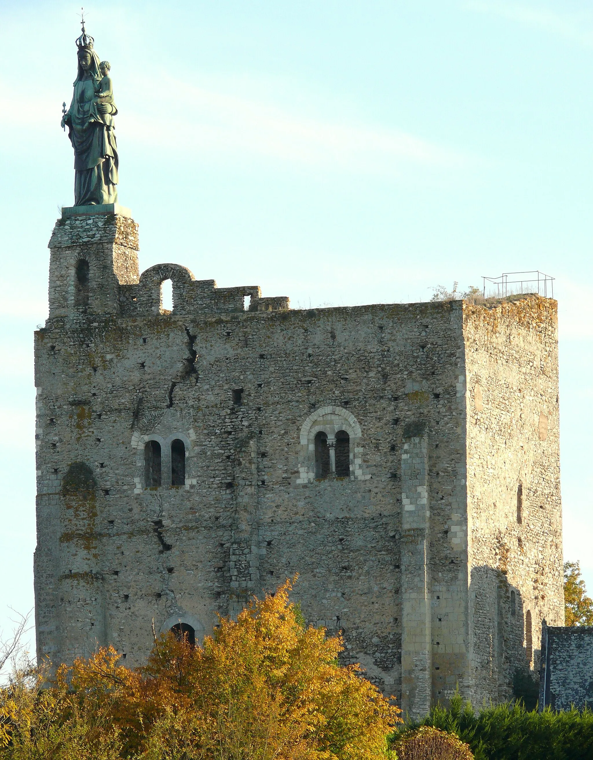 Photo showing: Montbazon - Donjon