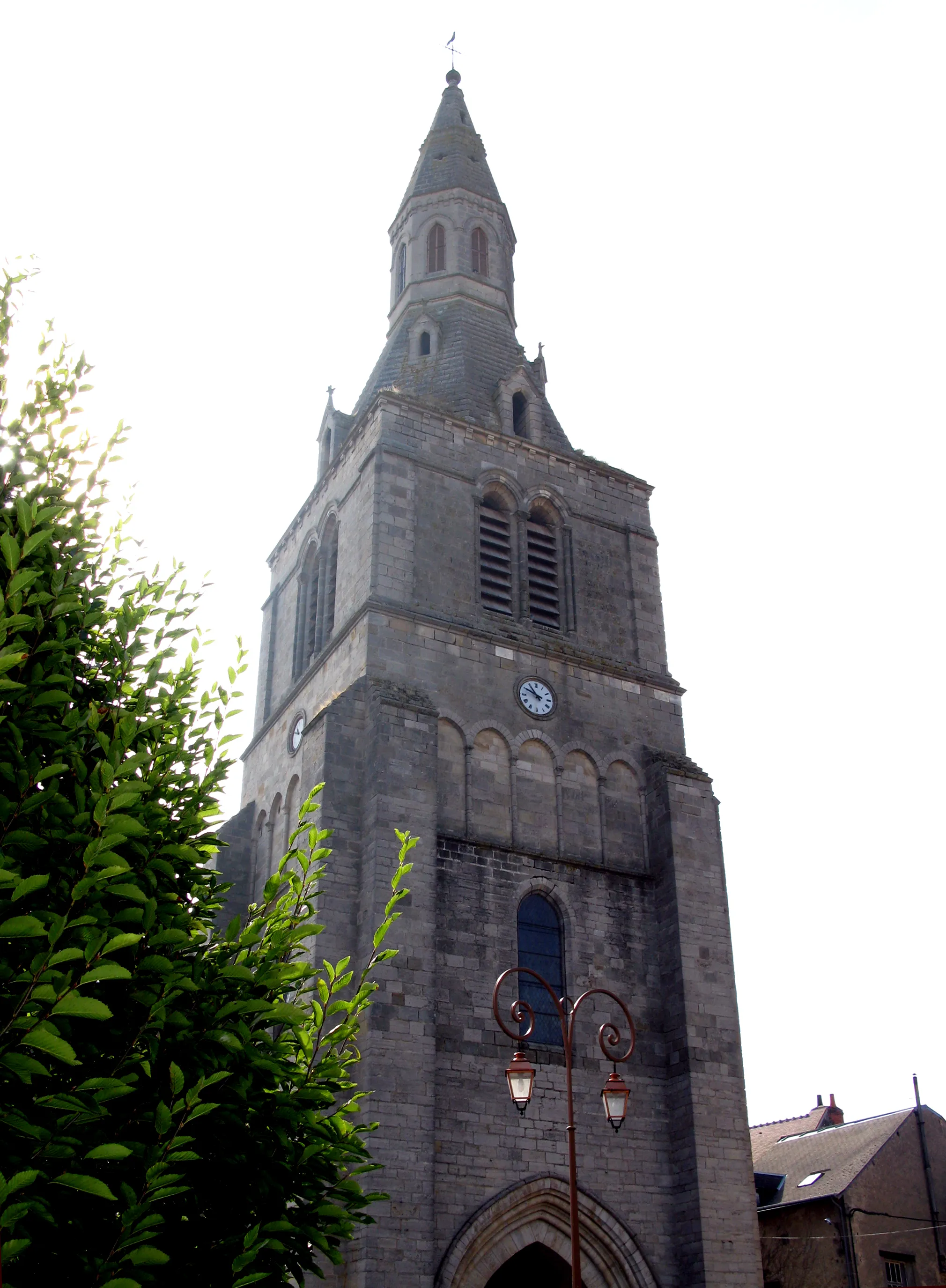 Photo showing: La Châtre (Indre, France) -
Le clocher de l'église Saint-Germain..
.