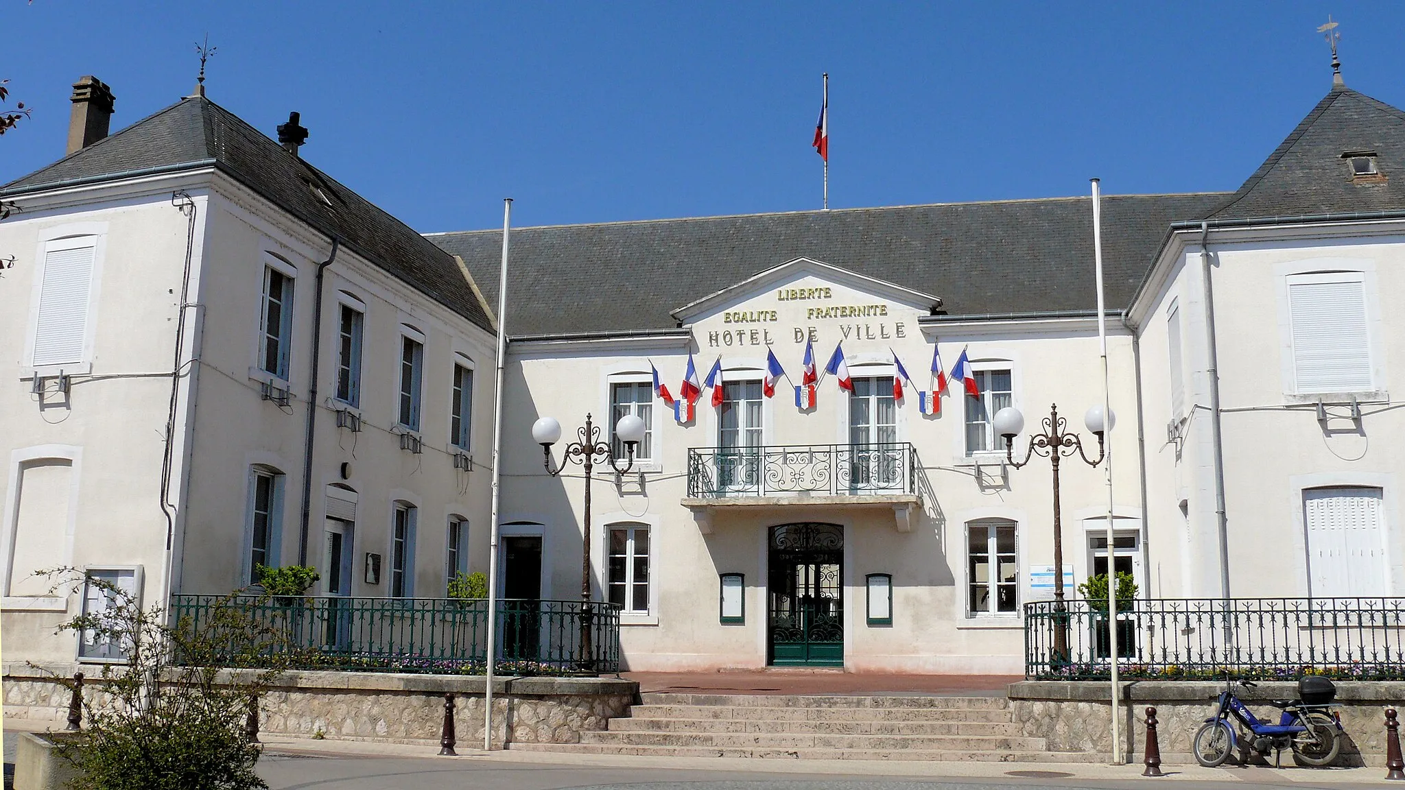 Photo showing: Mehun-sur-Yèvre - Hôtel de ville