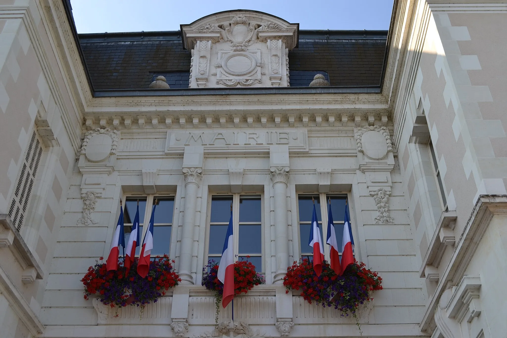 Photo showing: Town hall of Savonnières in the Frensh Loire Valley