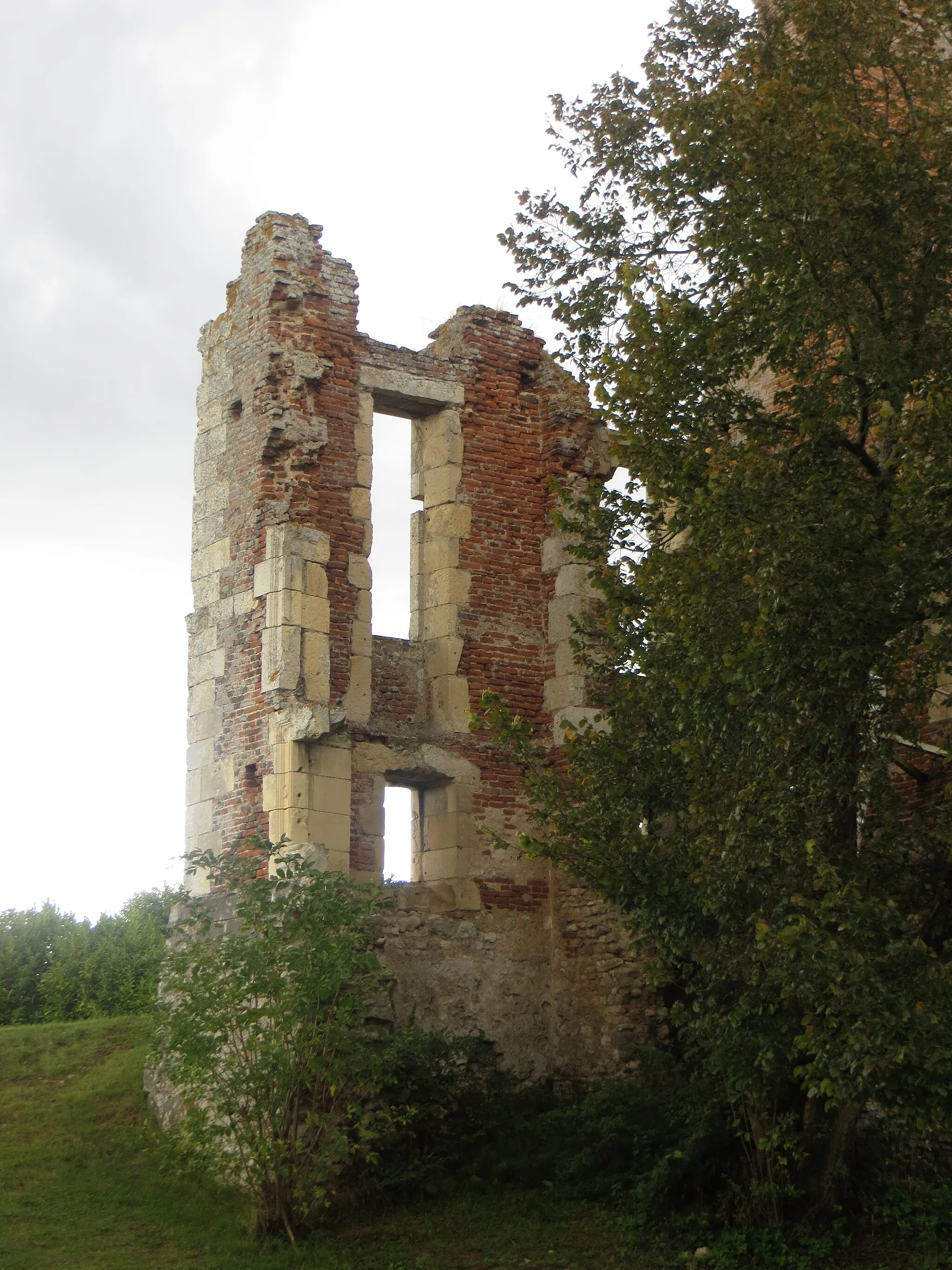 Photo showing: The "Château de l'Isle", in Saint-Denis-en-Val, Loiret, France.