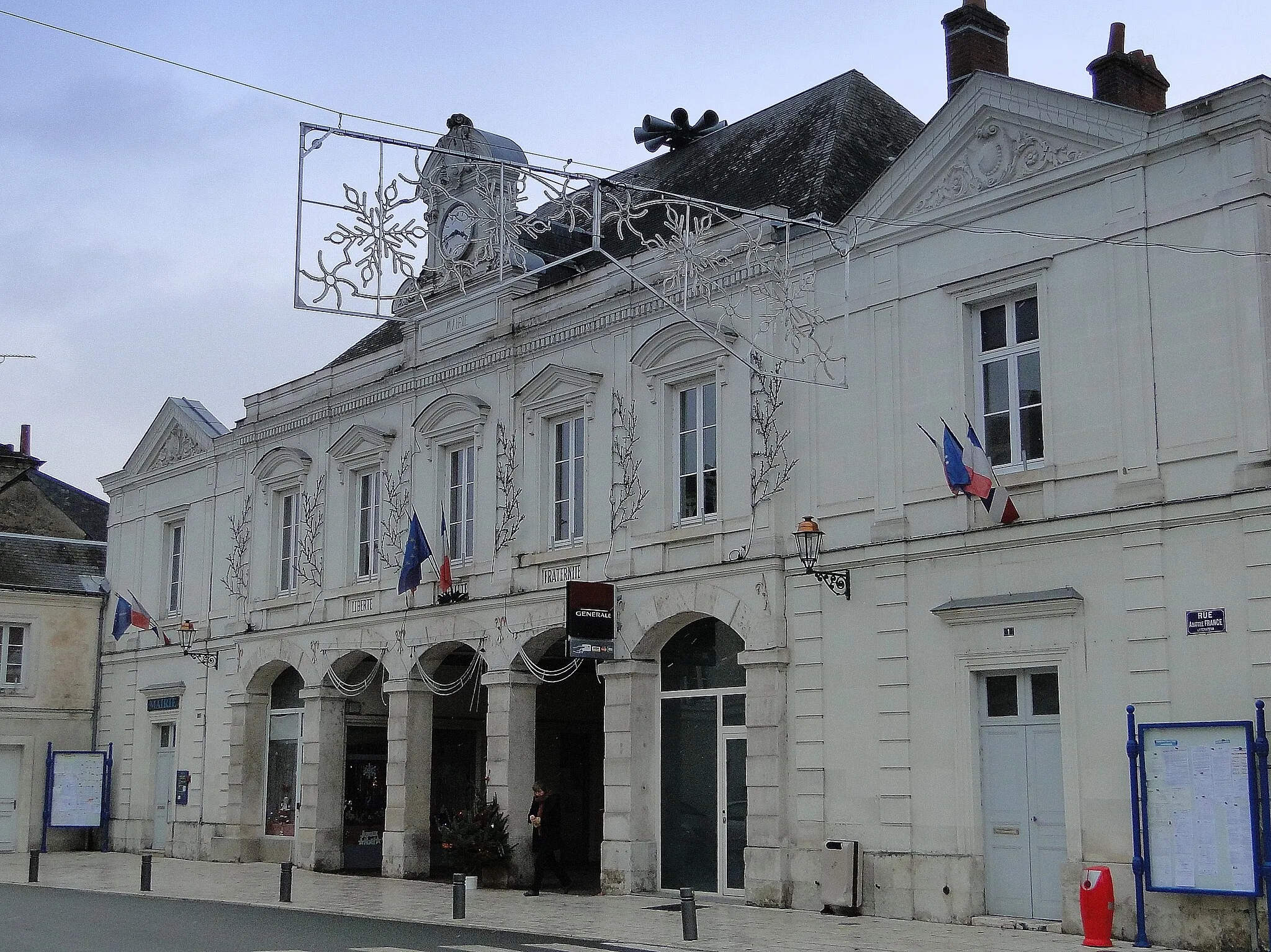 Photo showing: Mairie de Vernou-sur-Brenne (Indre-et-Loire)