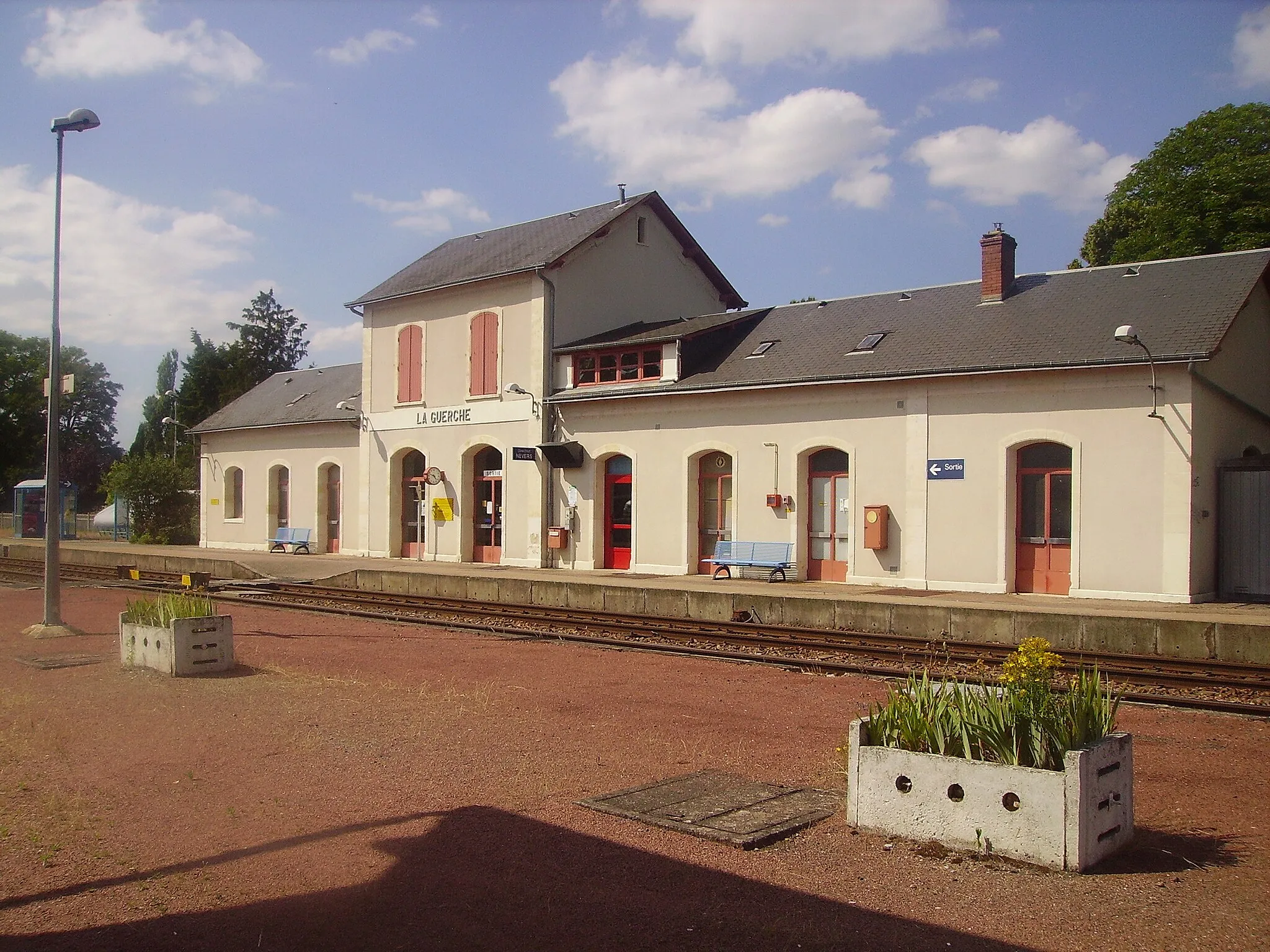 Photo showing: Gare de La Guerche (Cher)
