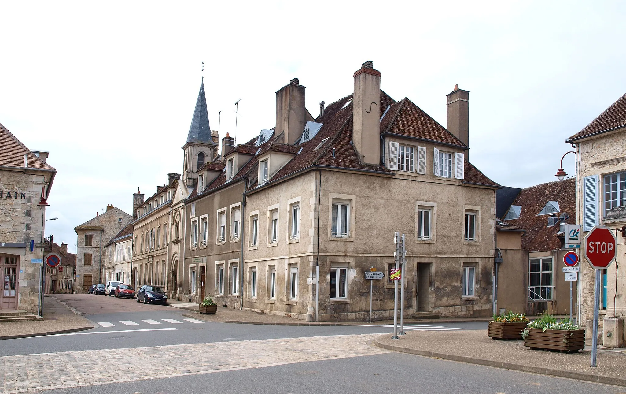 Photo showing: Entrains-sur-Nohain (Nièvre, France) ; maison de retraite.