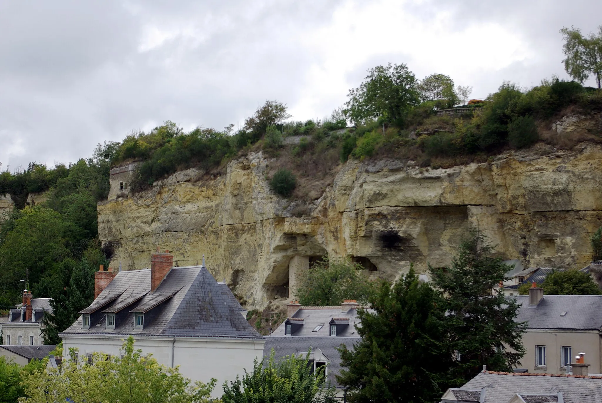 Photo showing: Coteau de la Loire - Rochecorbon.