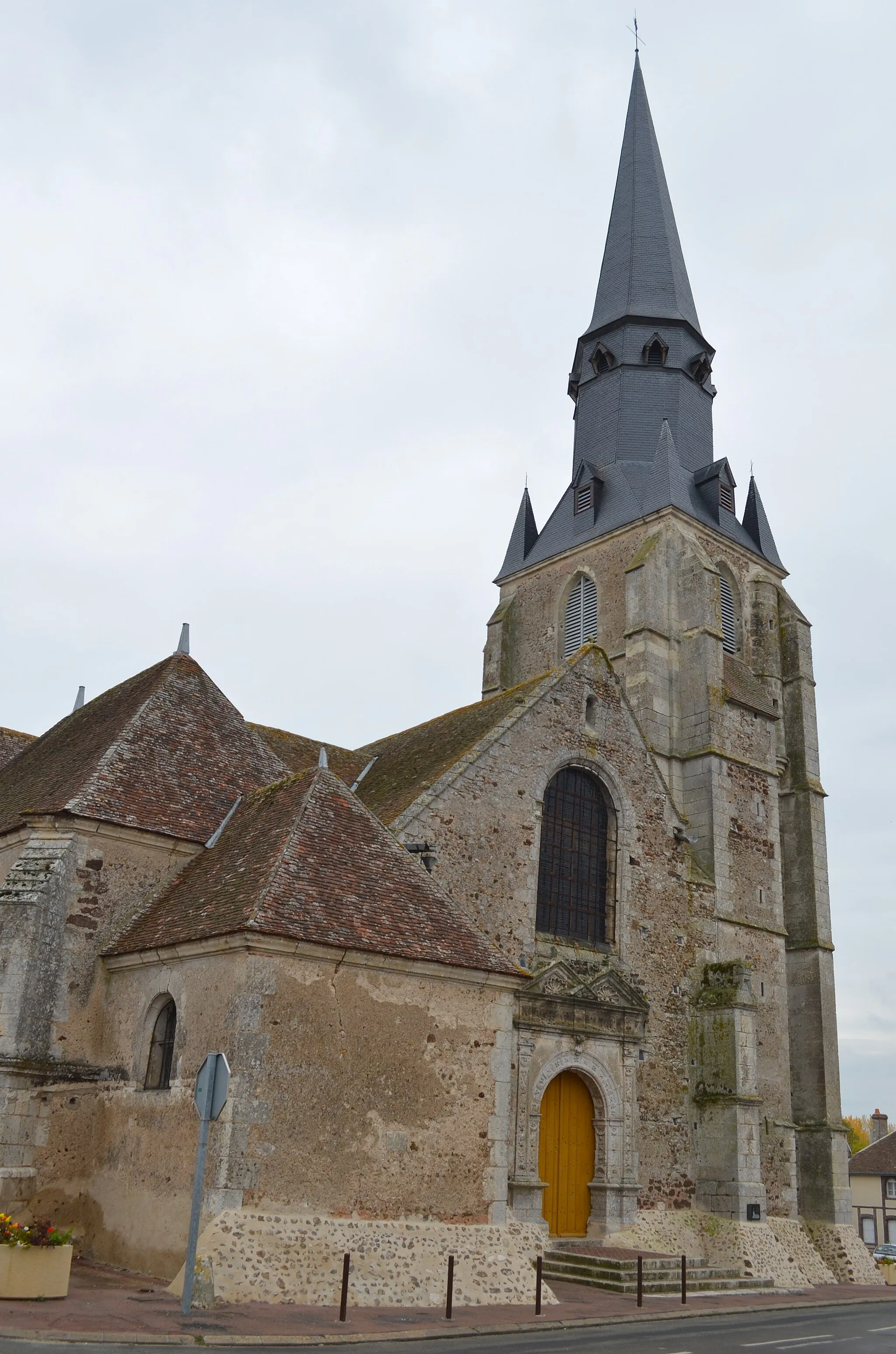 Photo showing: Eglise Notre-Dame - Yèvres (Eure-et-Loir)