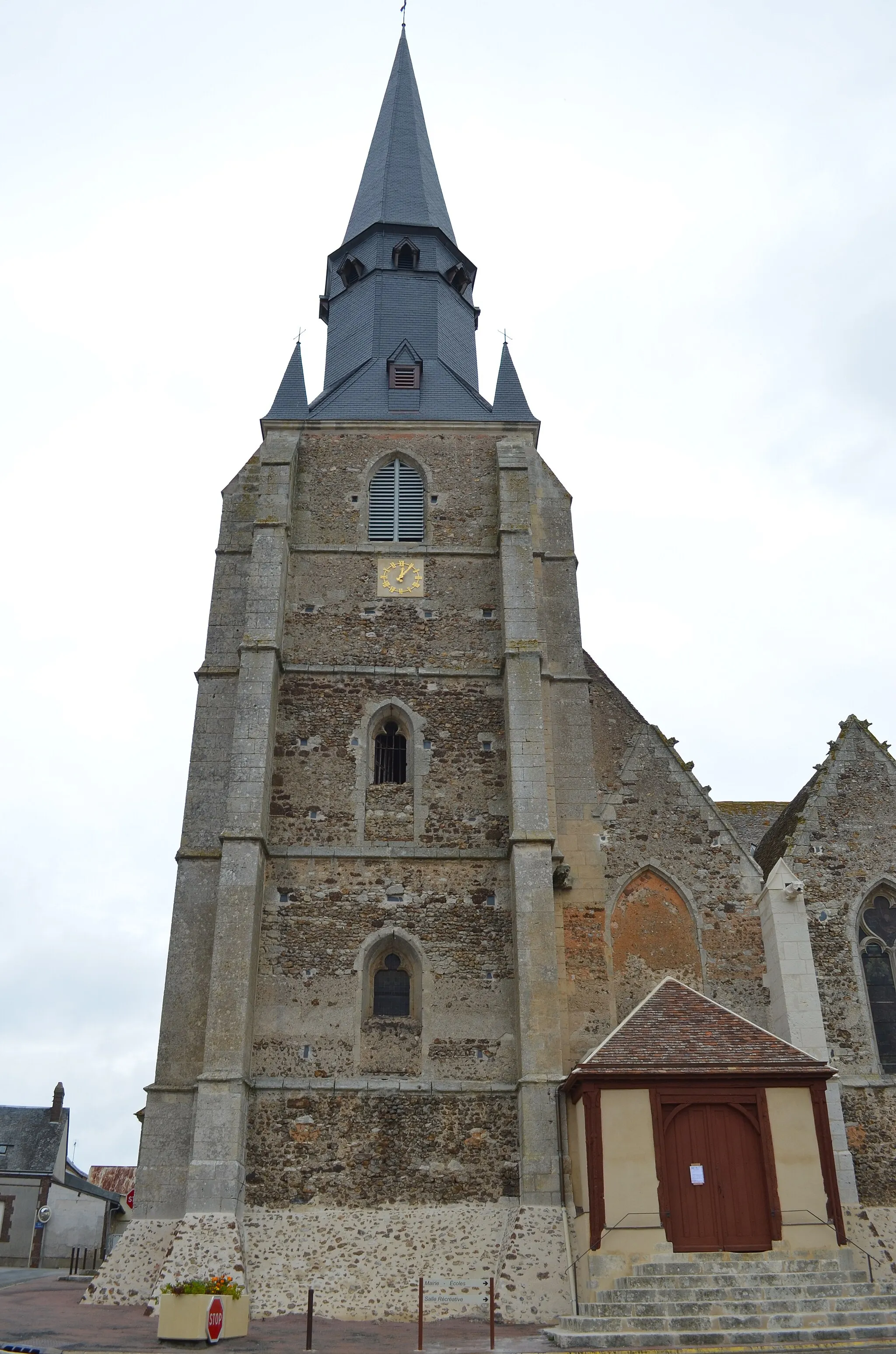 Photo showing: Eglise Notre-Dame - Yèvres (Eure-et-Loir)