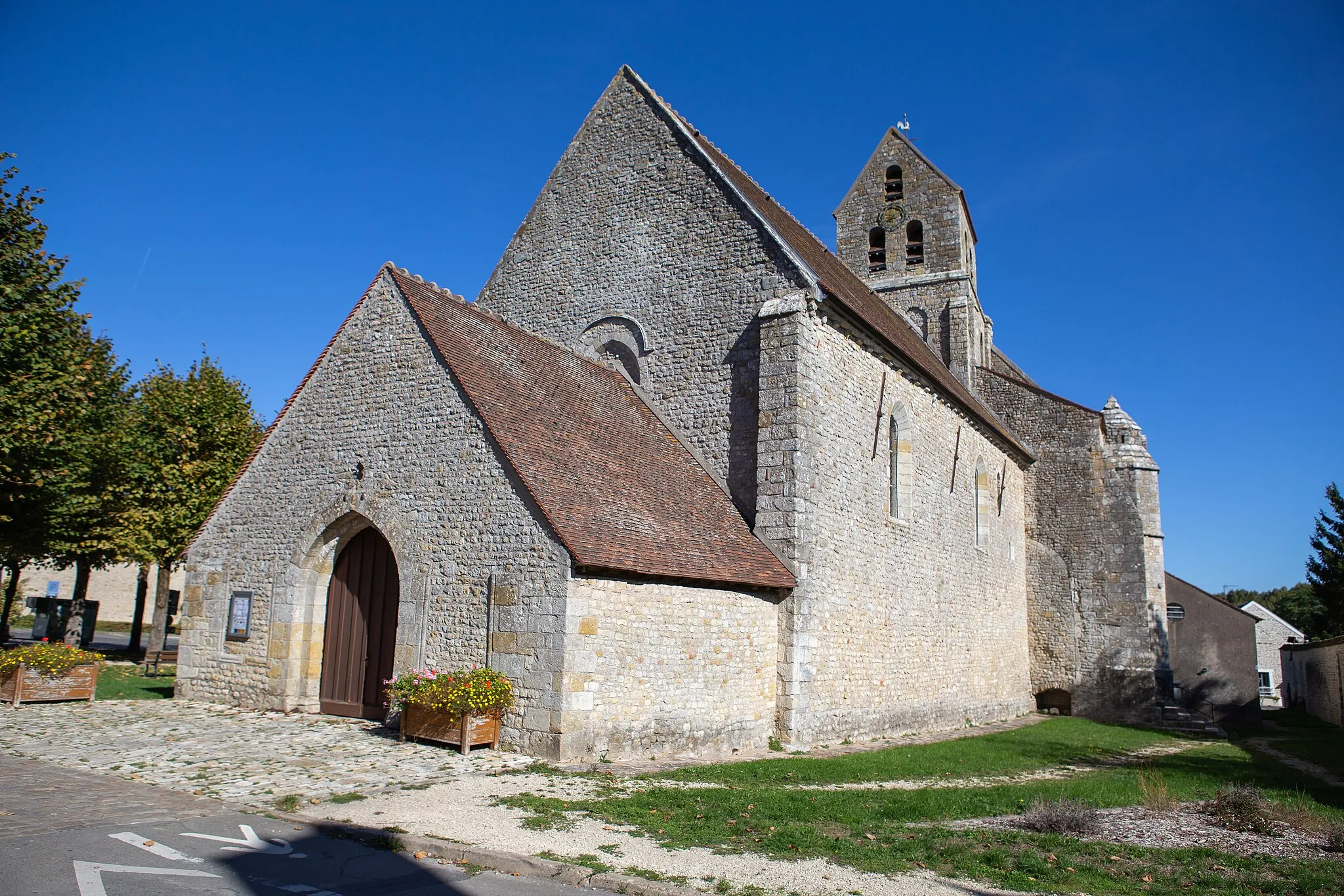 Photo showing: Église Saint-Gervais-et-Saint-Protais de Pithiviers-le-Vieil (Loiret / France)