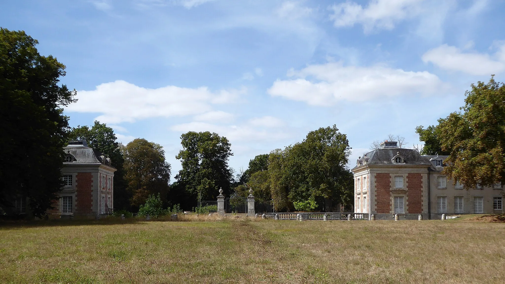 Photo showing: château de Montboissier, Eure-et-Loir, France.