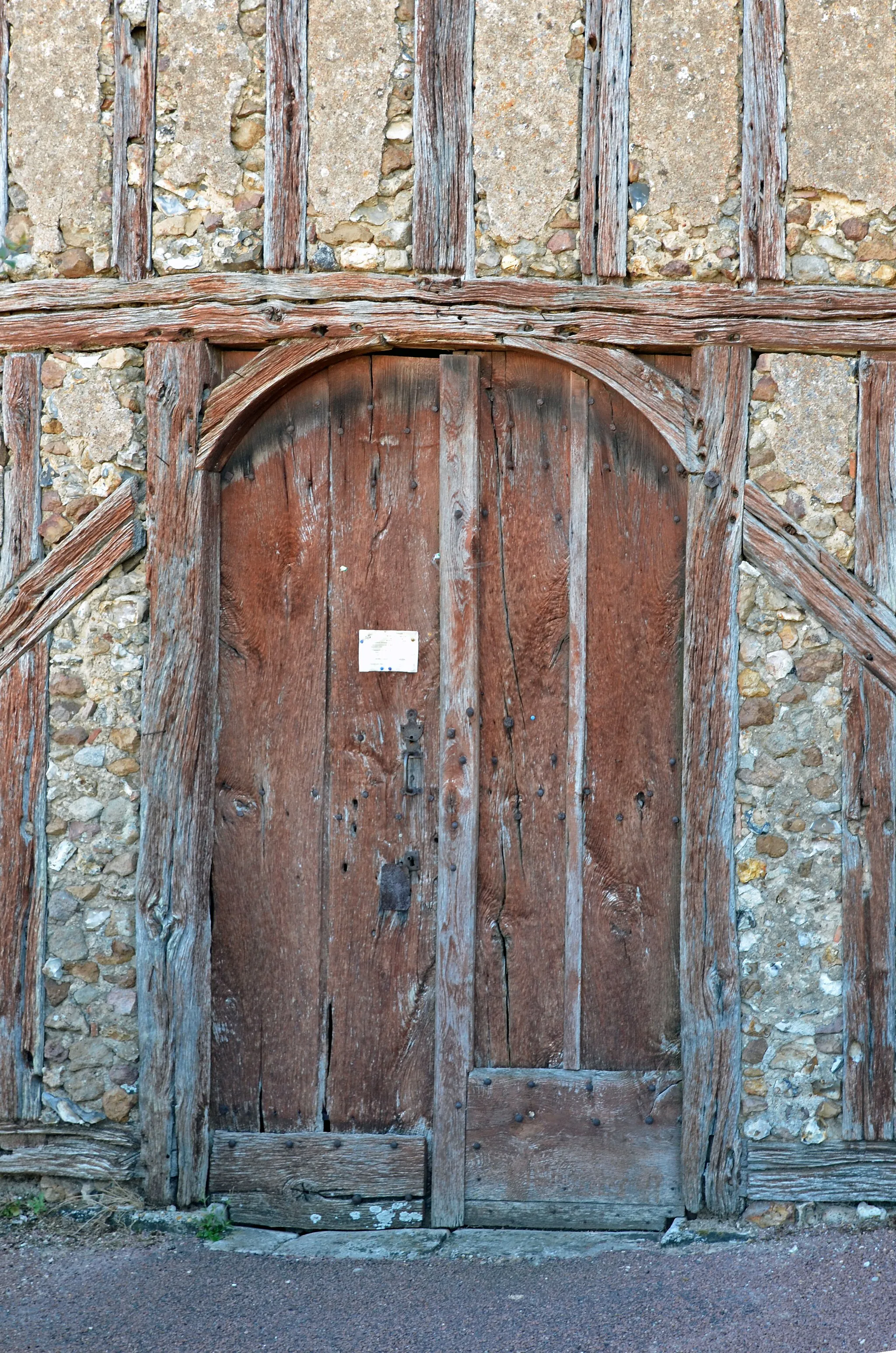 Photo showing: This building is indexed in the base Mérimée, a database of architectural heritage maintained by the French Ministry of Culture, under the reference PA00097231 .