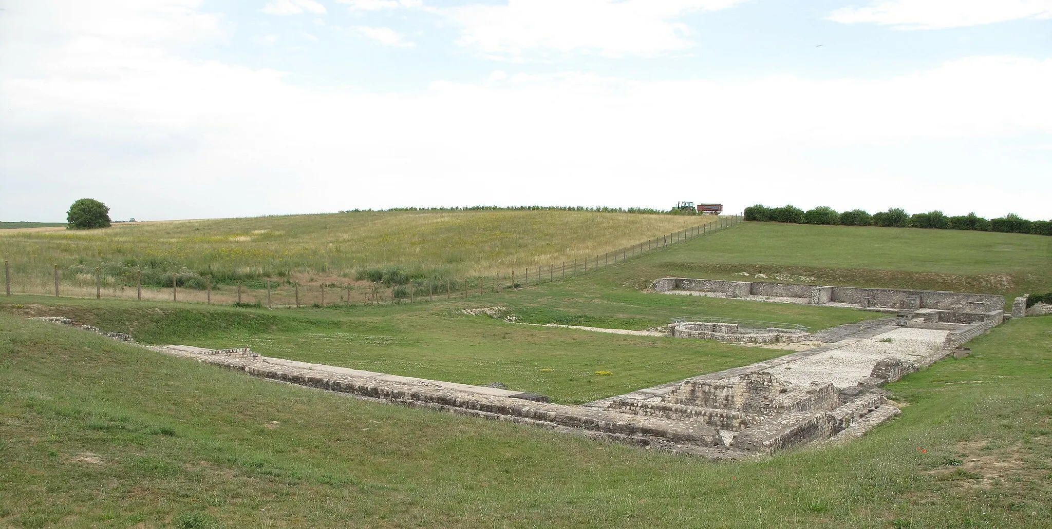 Photo showing: Aquis Segeste, archeological founds