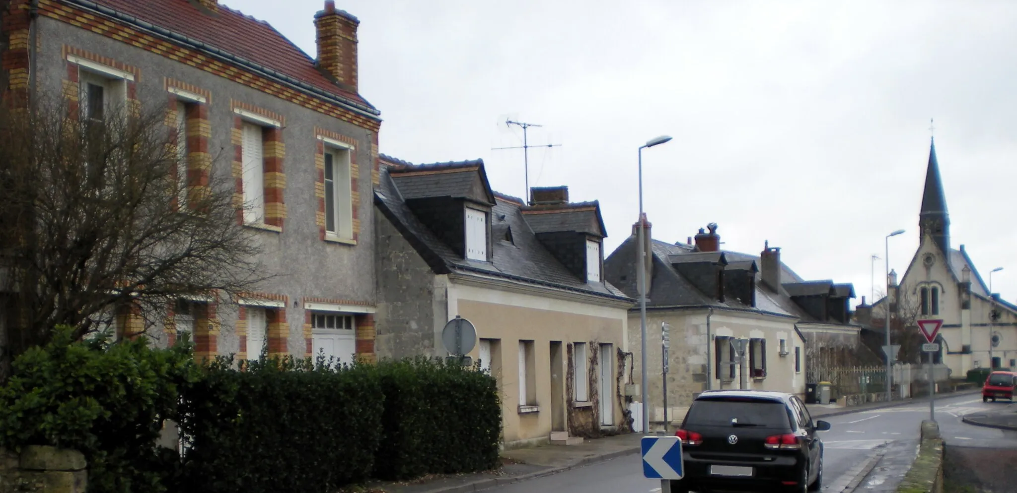 Photo showing: St-Genough village