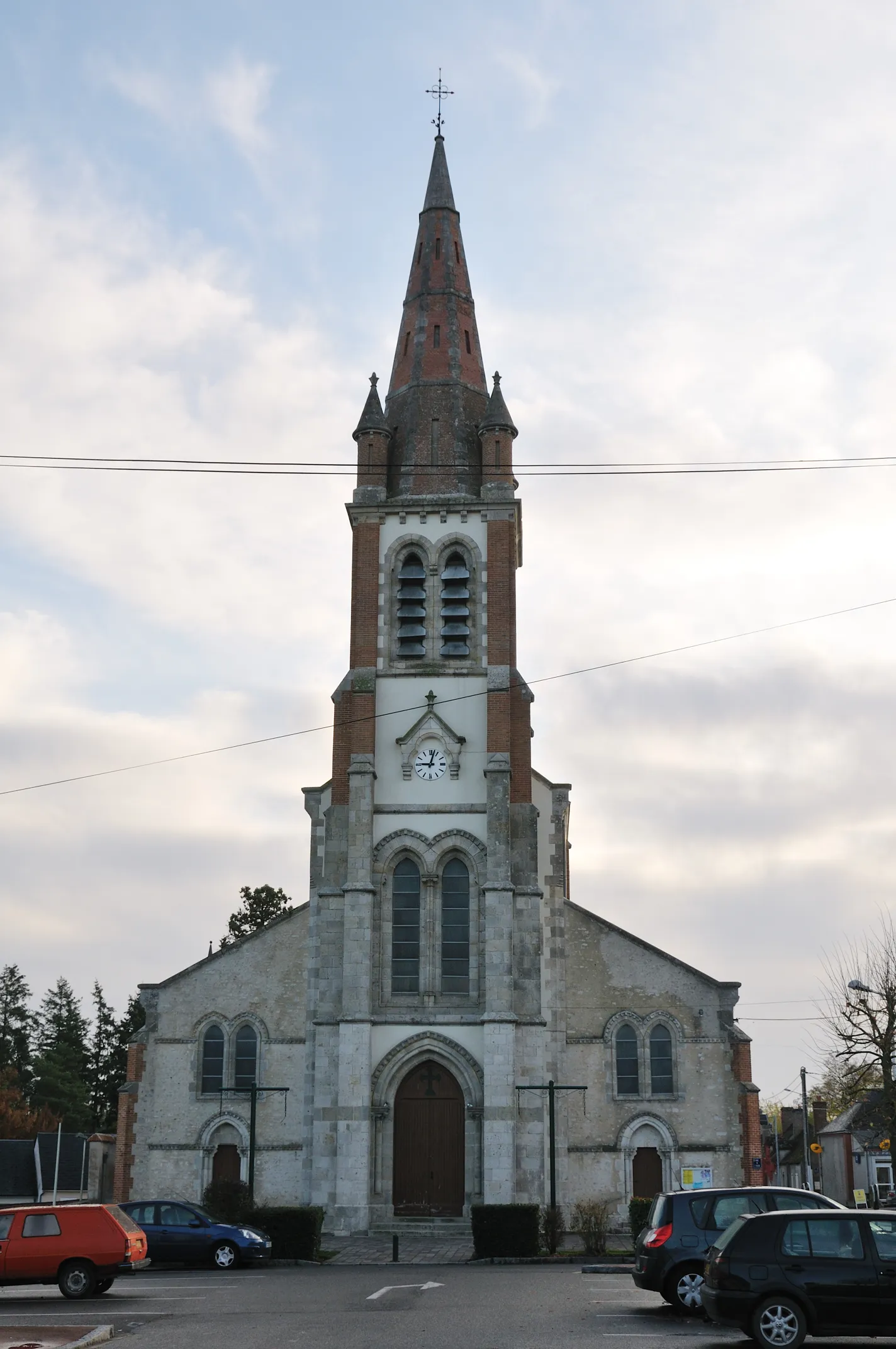 Photo showing: Église Saint-Martin, Tigy, Loiret, France