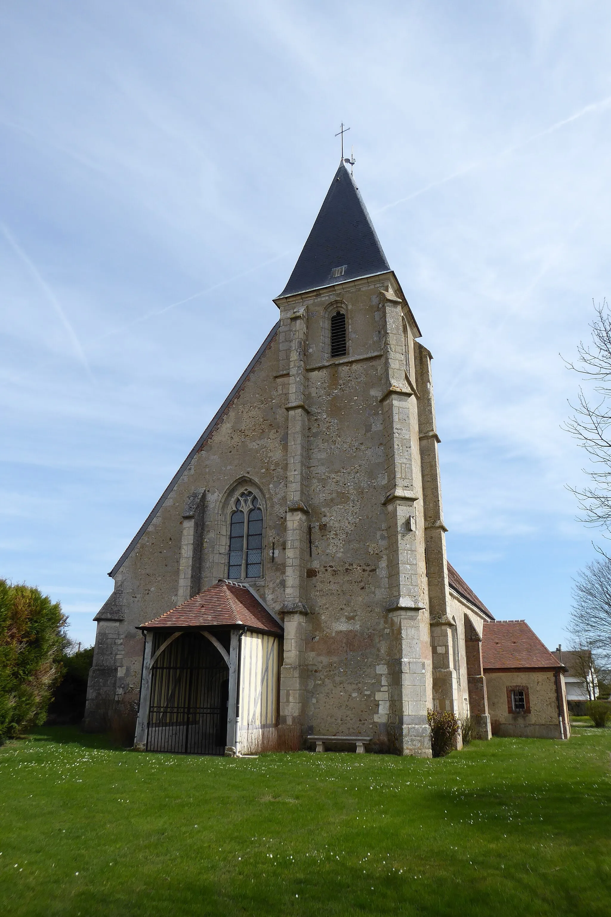 Photo showing: façade ouest de l'église Saint-Martin, Garancières-en-Drouais, Eure-et-Loir, France.