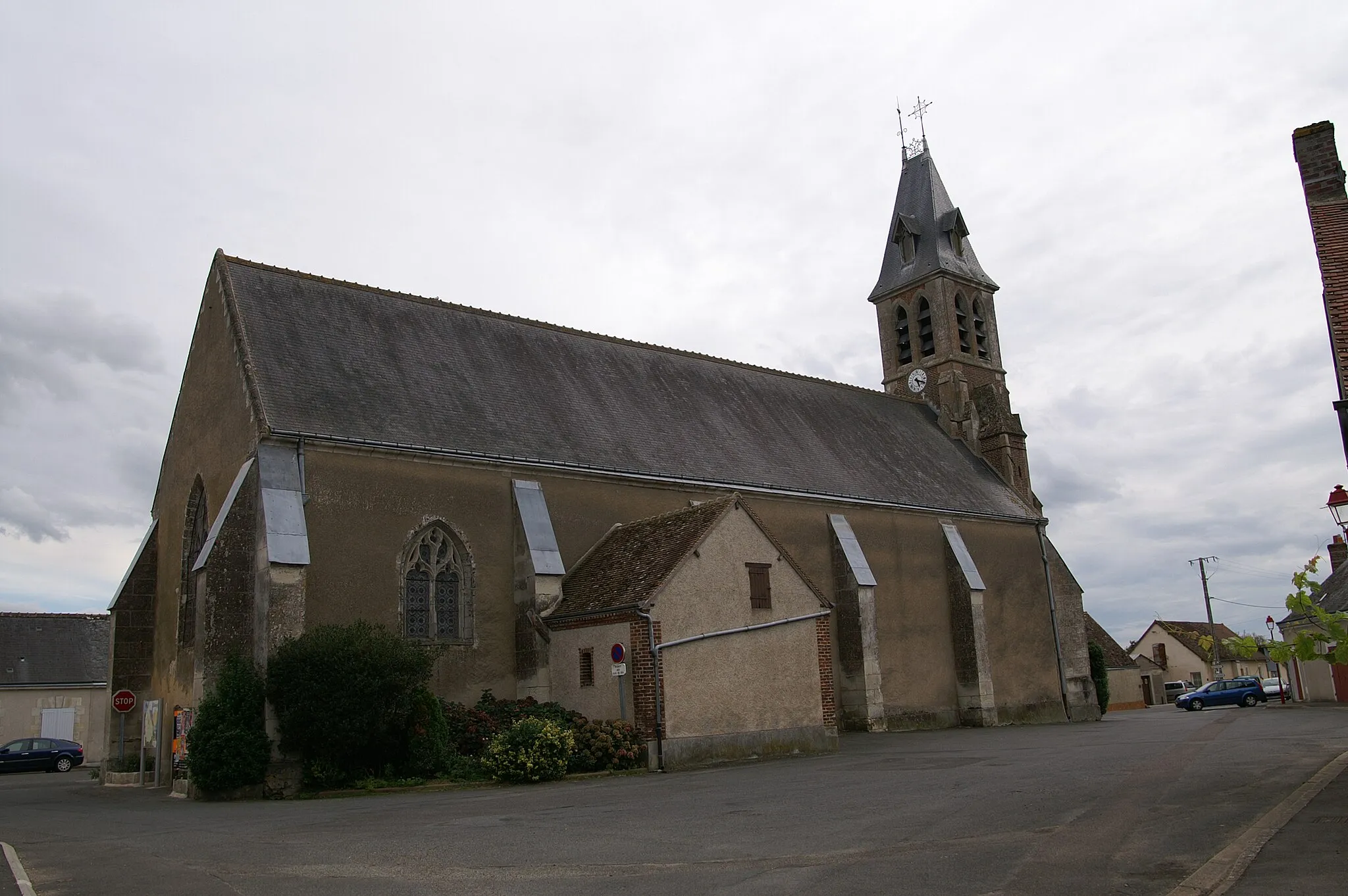 Photo showing: Église d'Épuisay.