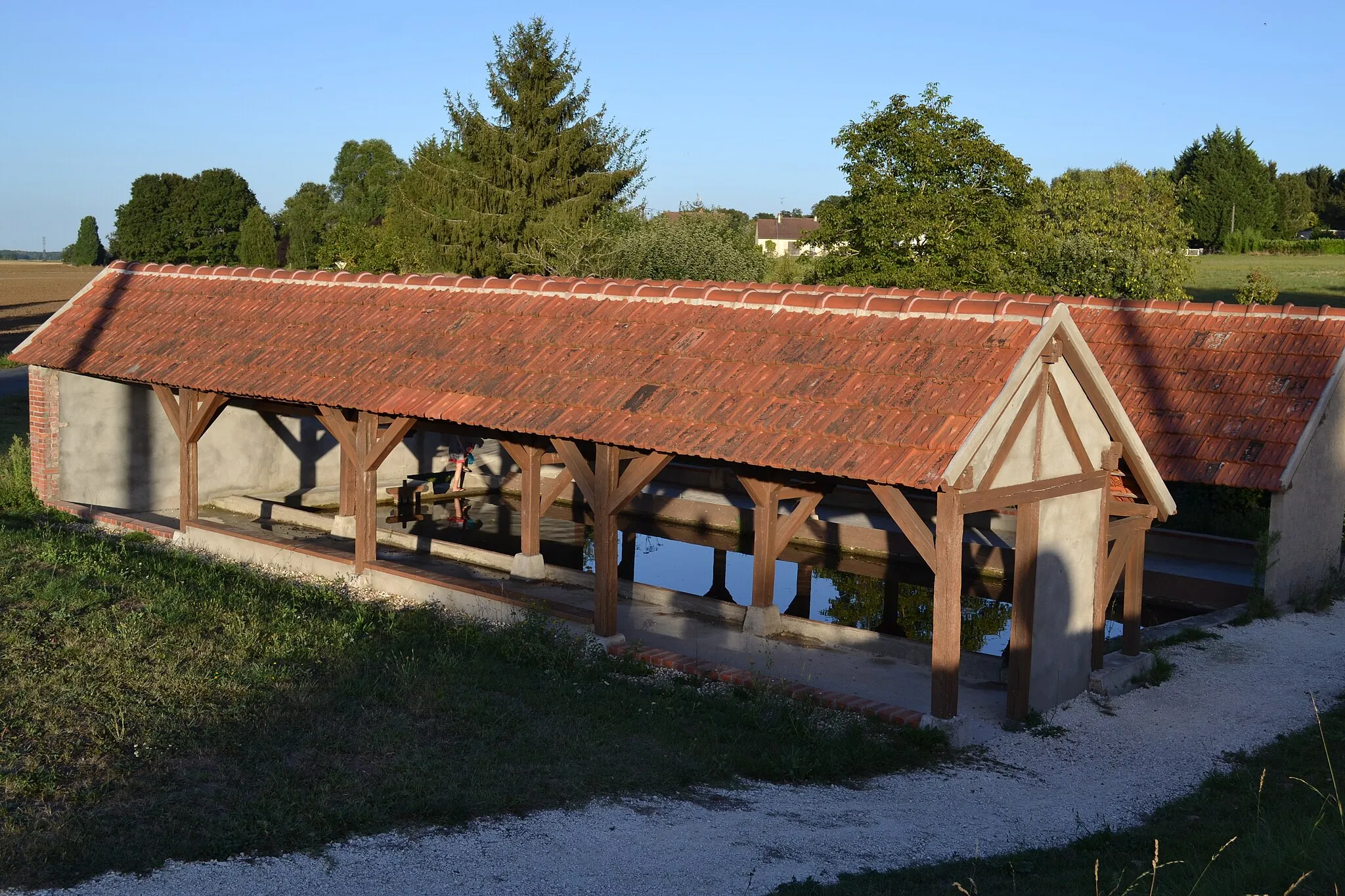 Photo showing: lavoir