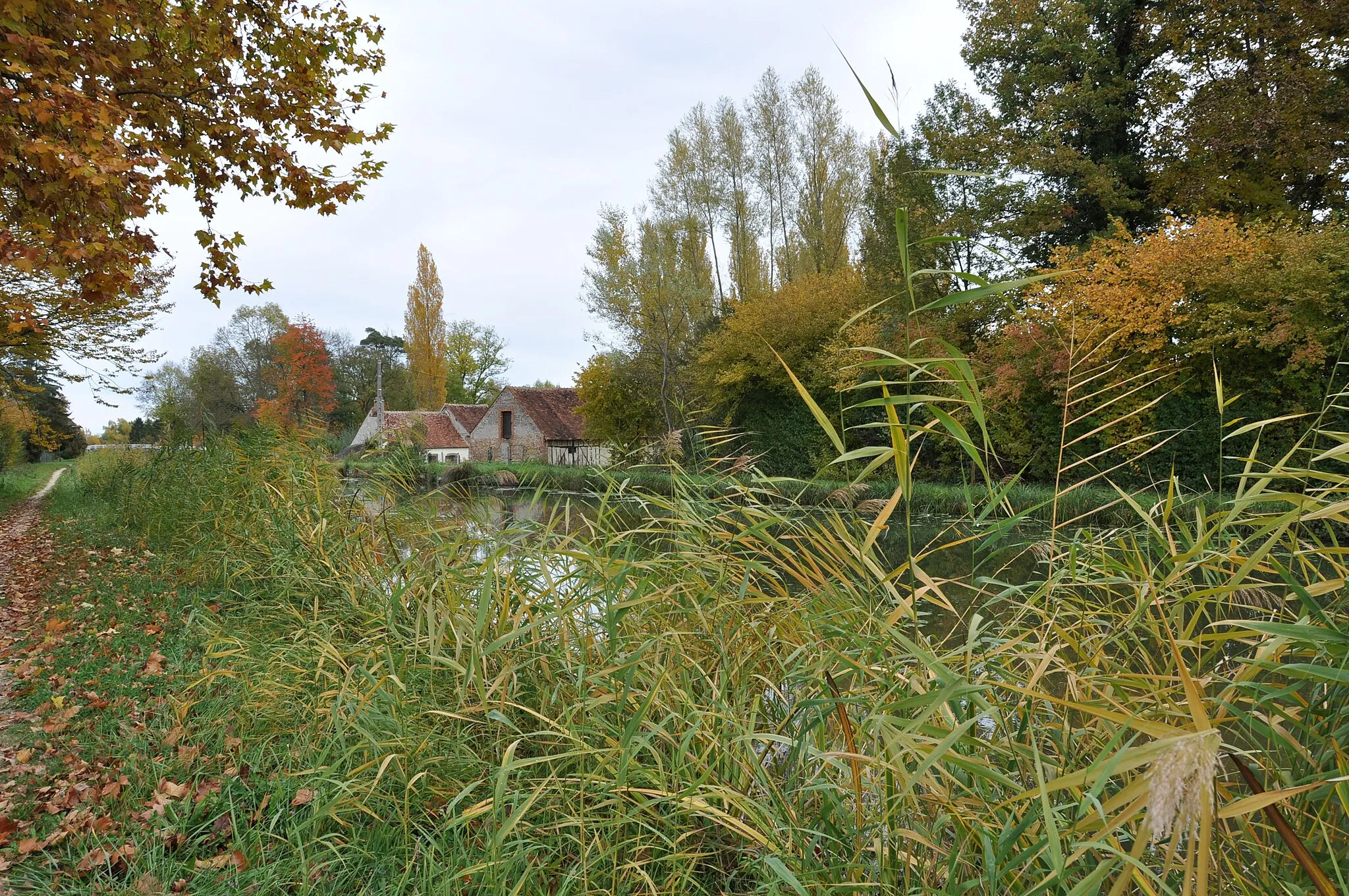Photo showing: Le canal d'Orleans à Chailly-en-Gâtinais, Loiret, Centre, France